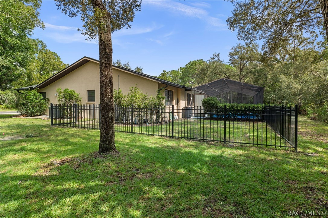 9 N TUPELO Court