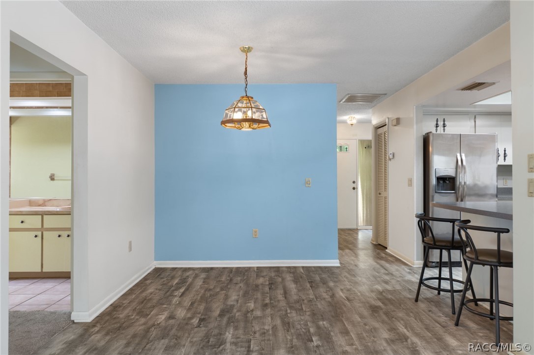9 N TUPELO Court