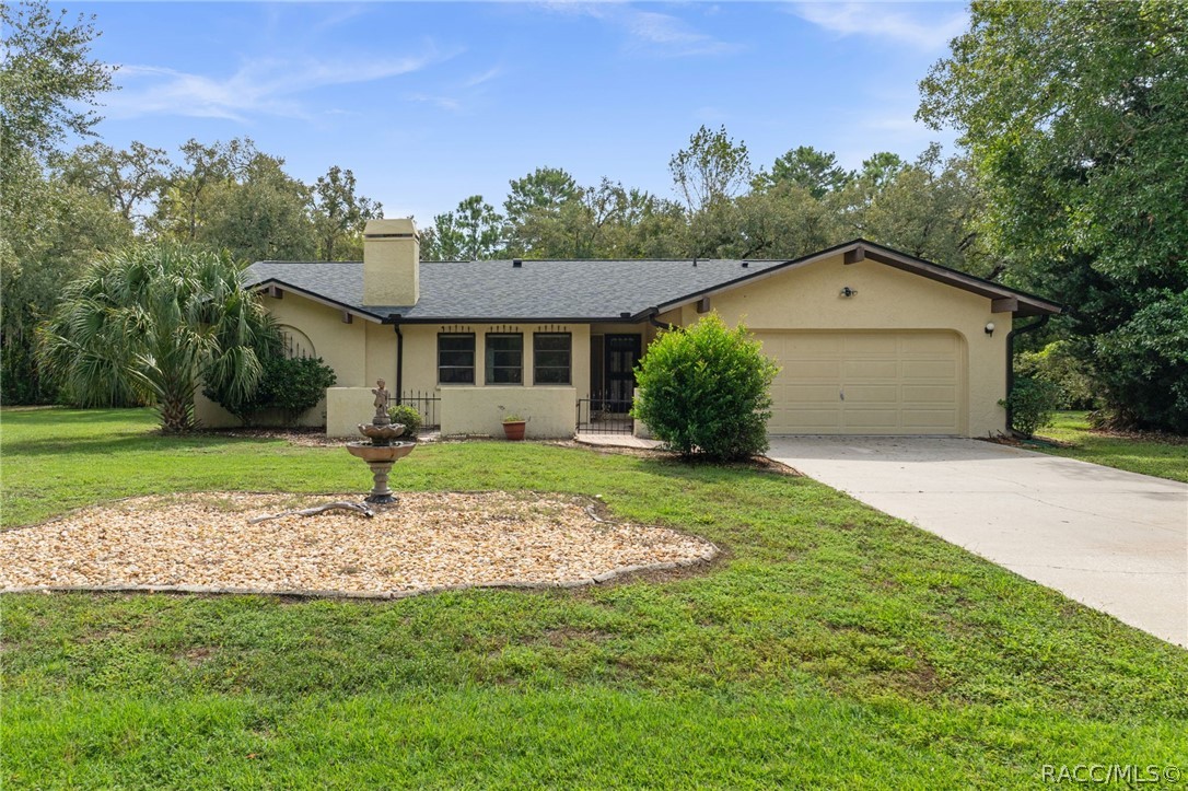 9 N TUPELO Court