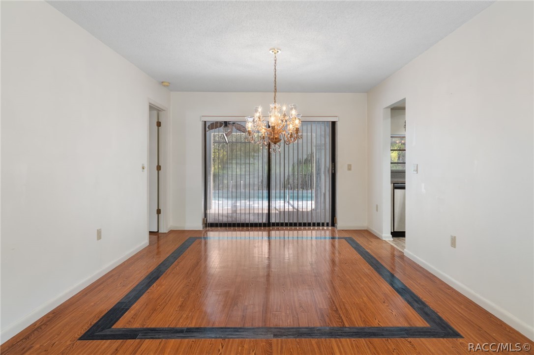 9 N TUPELO Court