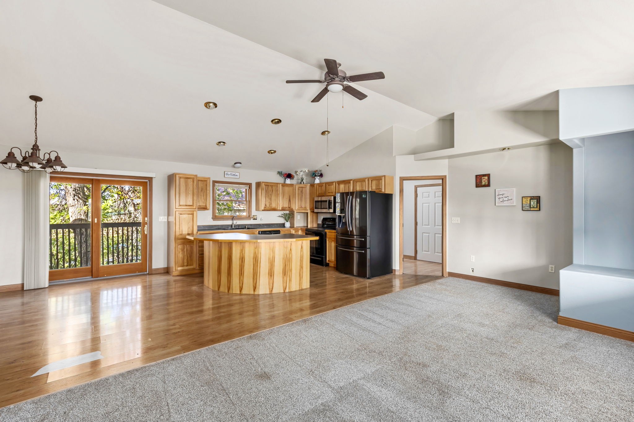 636 Central Avenue