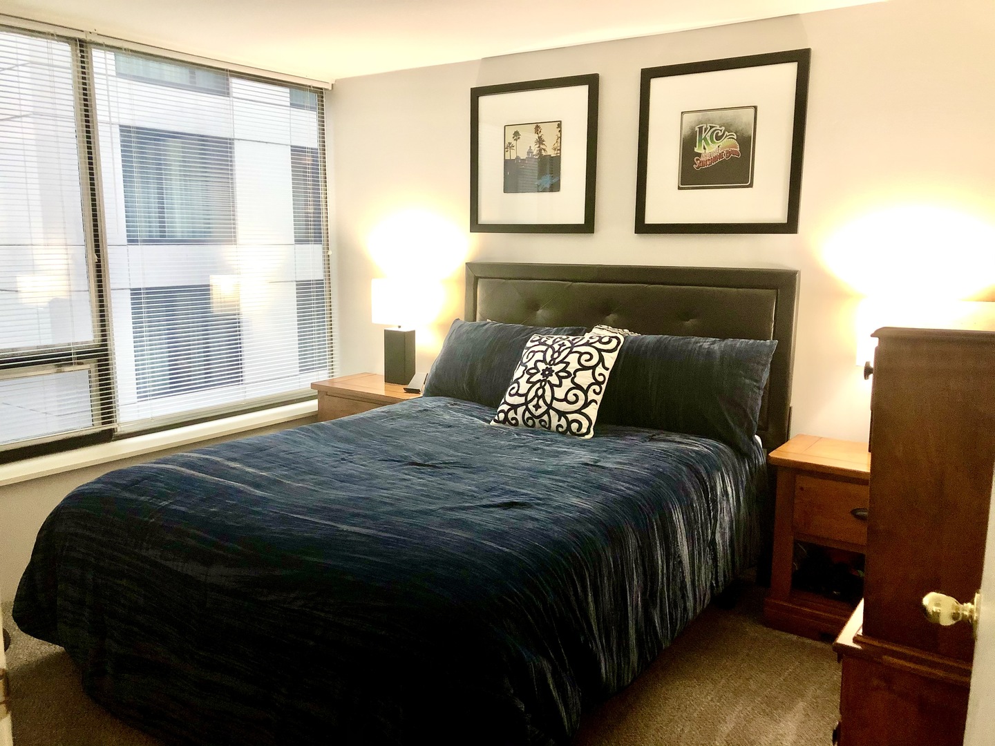 233 E Erie Street Unit: 1909