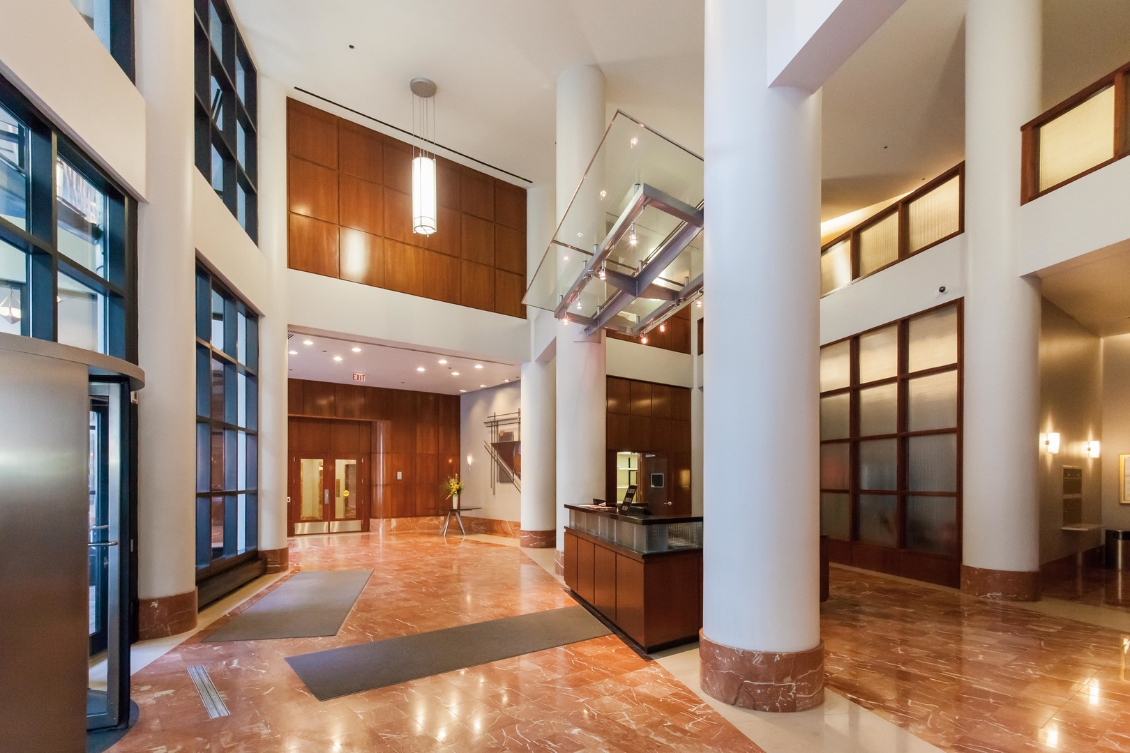 211 E Ohio Street Unit: 2225