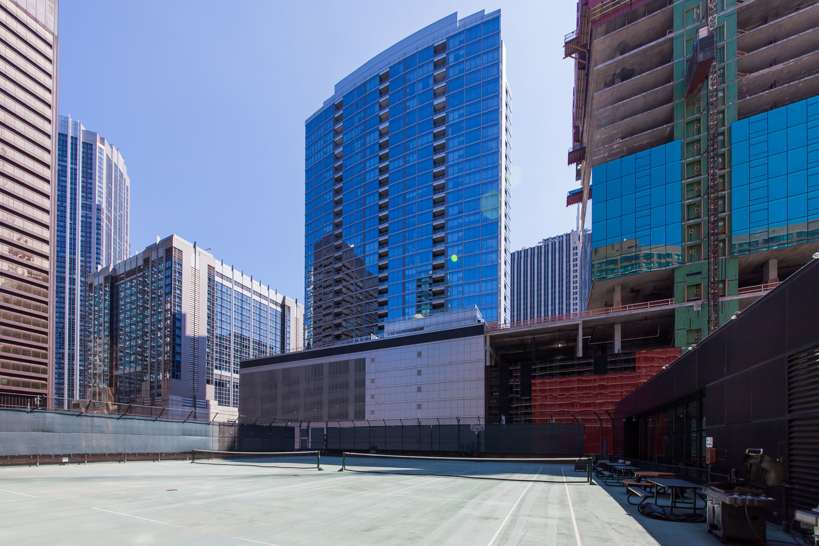 211 E Ohio Street Unit: 2225