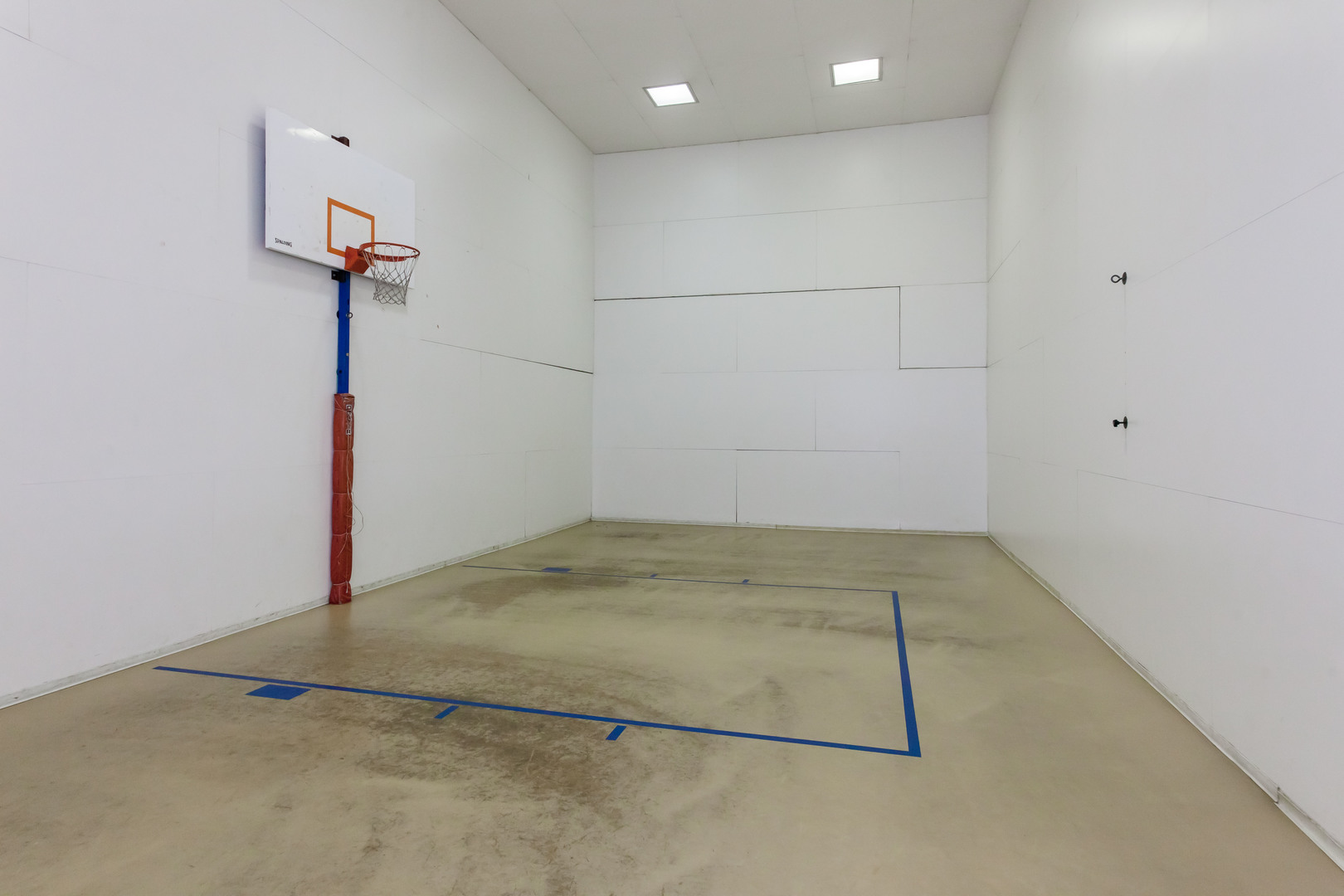 211 E Ohio Street Unit: 2225