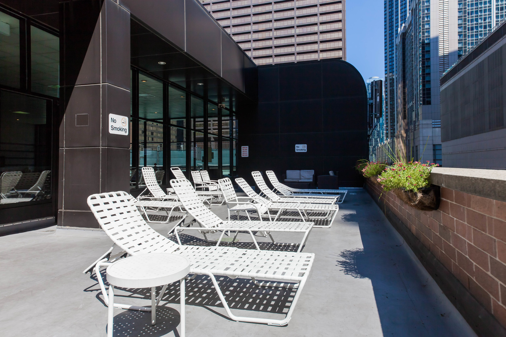 211 E Ohio Street Unit: 2225