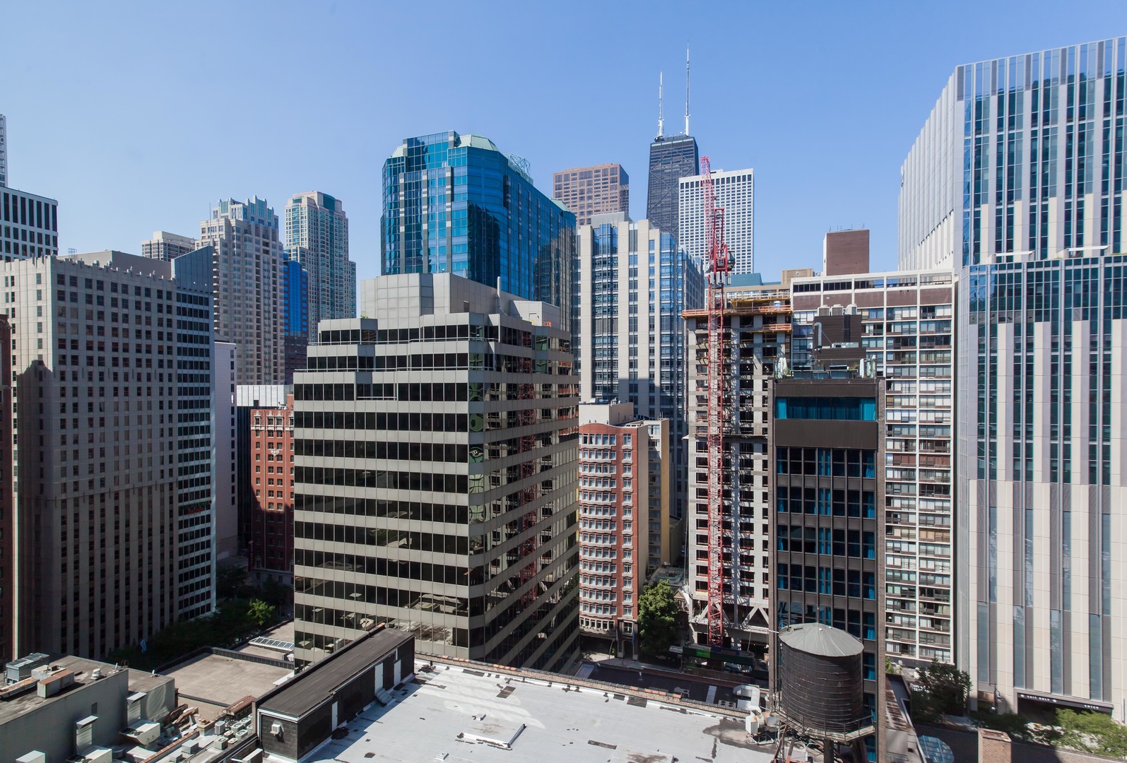 211 E Ohio Street Unit: 2225