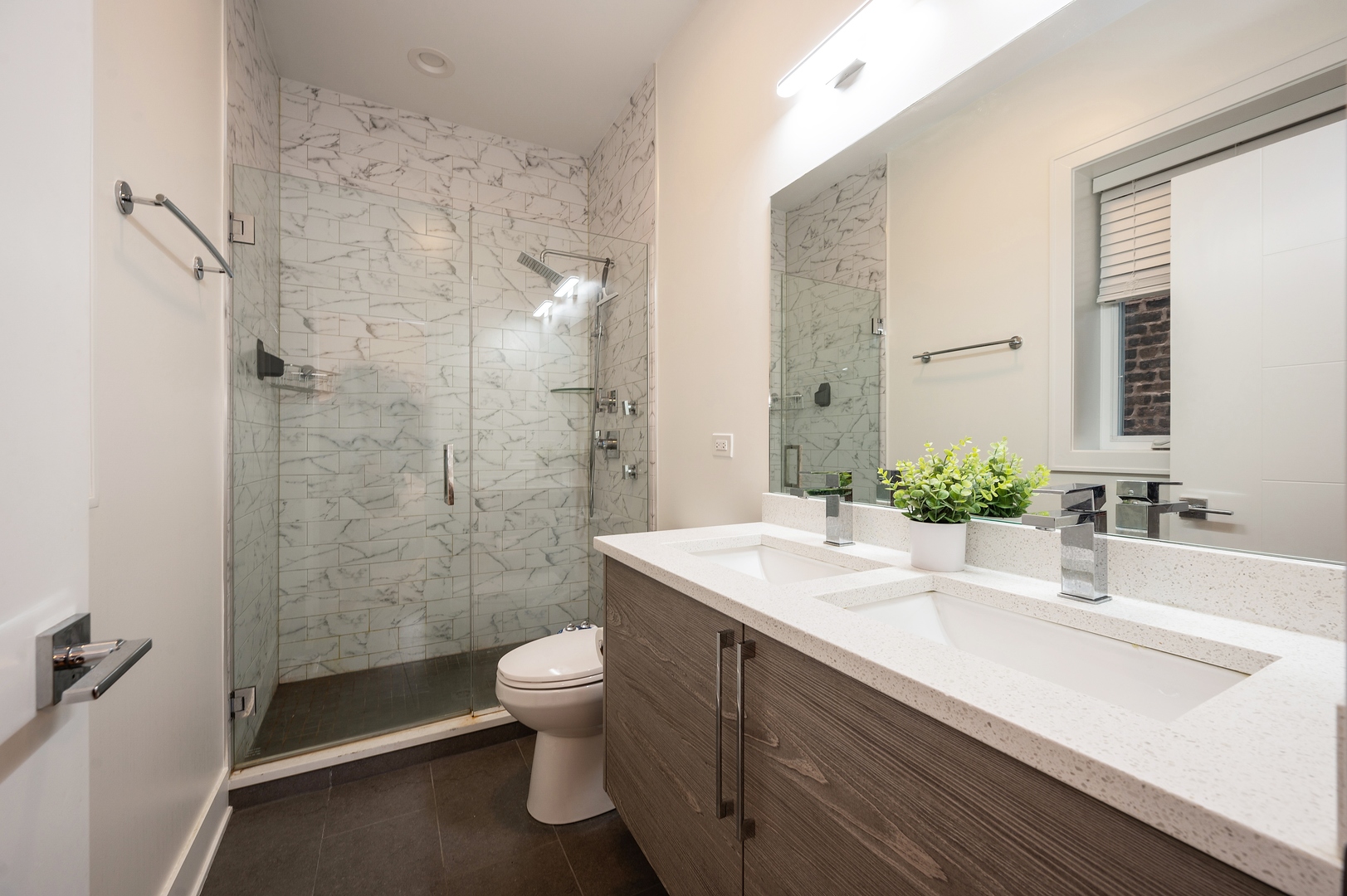 2034 W Cullerton Street Unit: 1