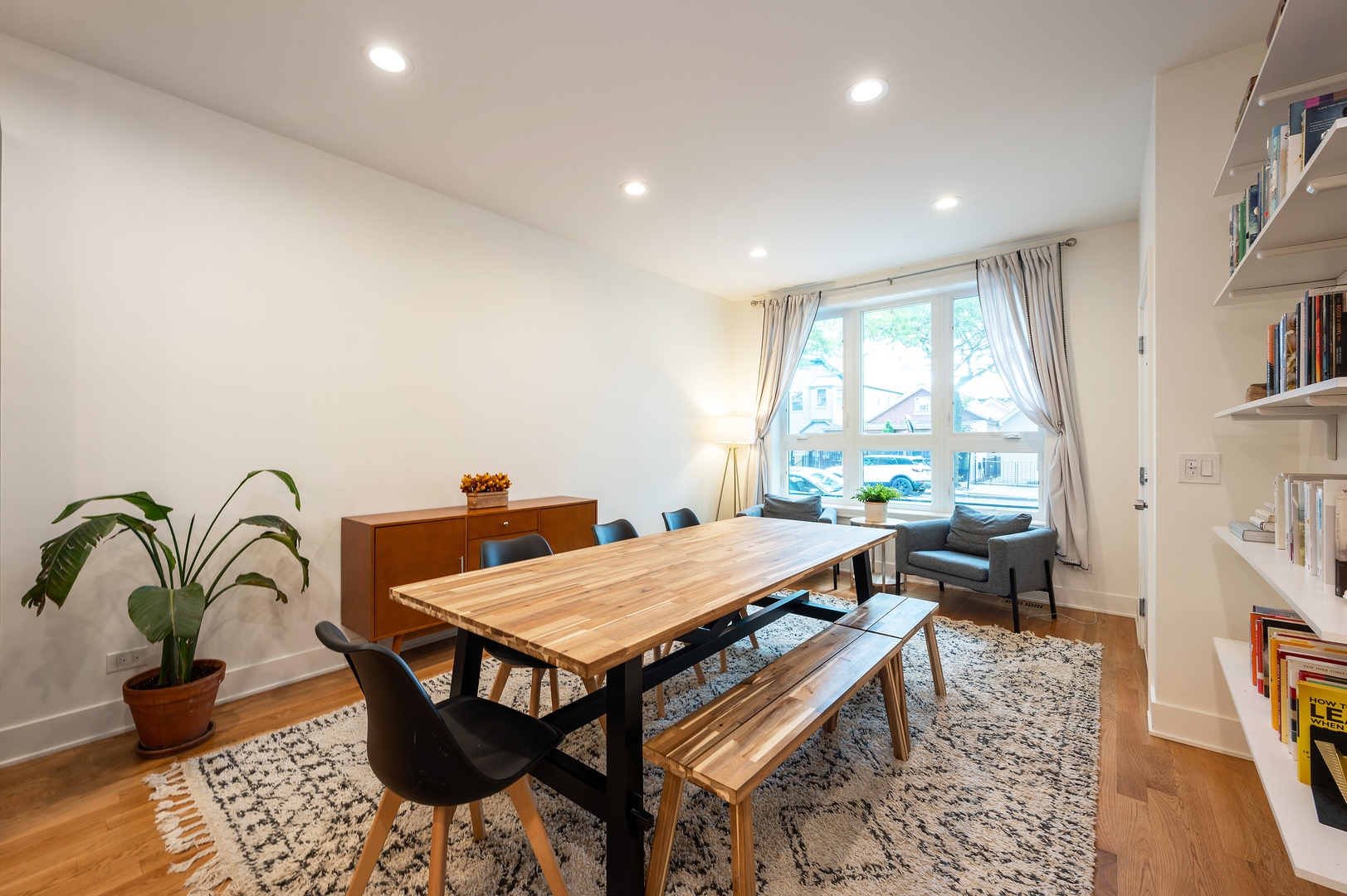 2034 W Cullerton Street Unit: 1