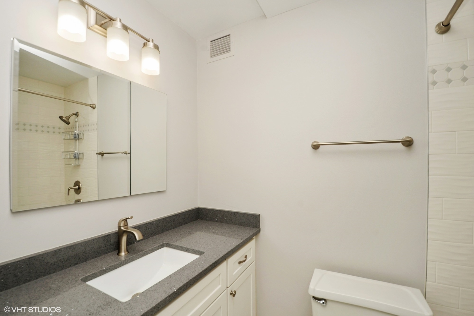 233 E Erie Street Unit: 1509