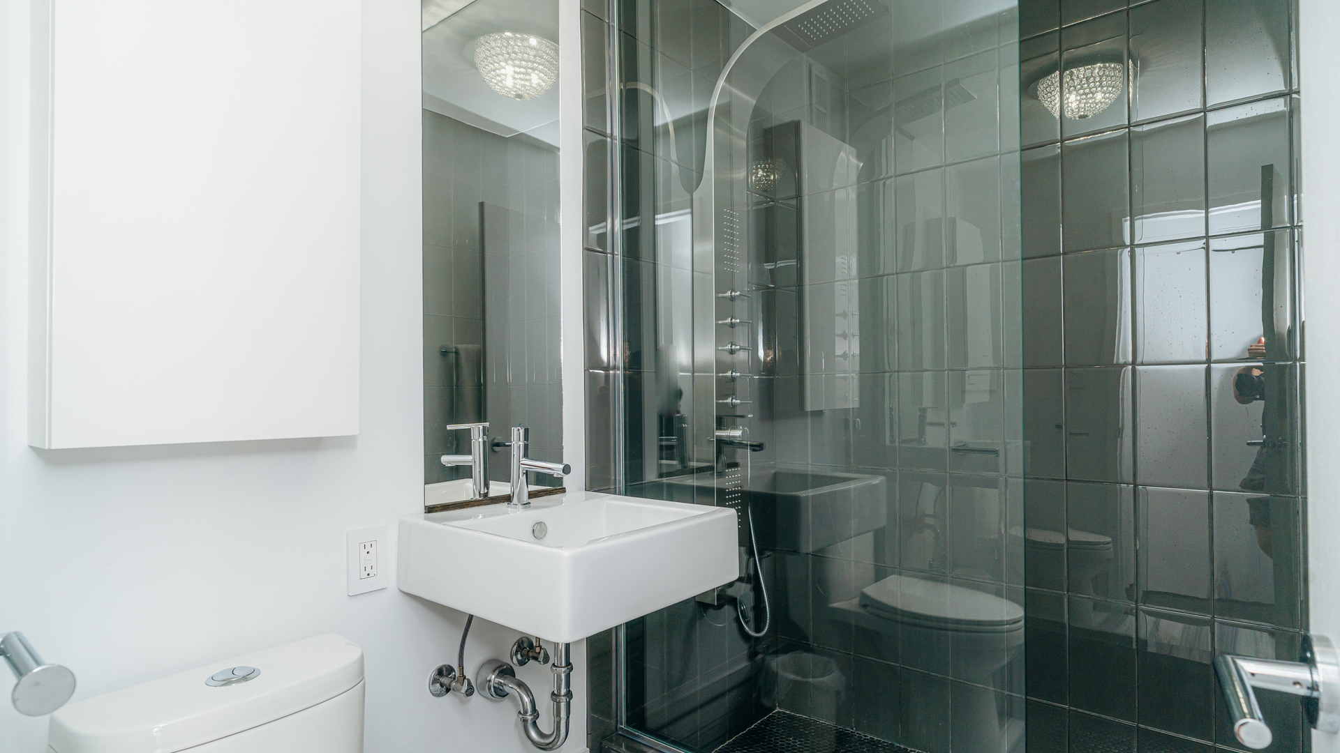 1360 N Sandburg Terrace Unit: 1102C