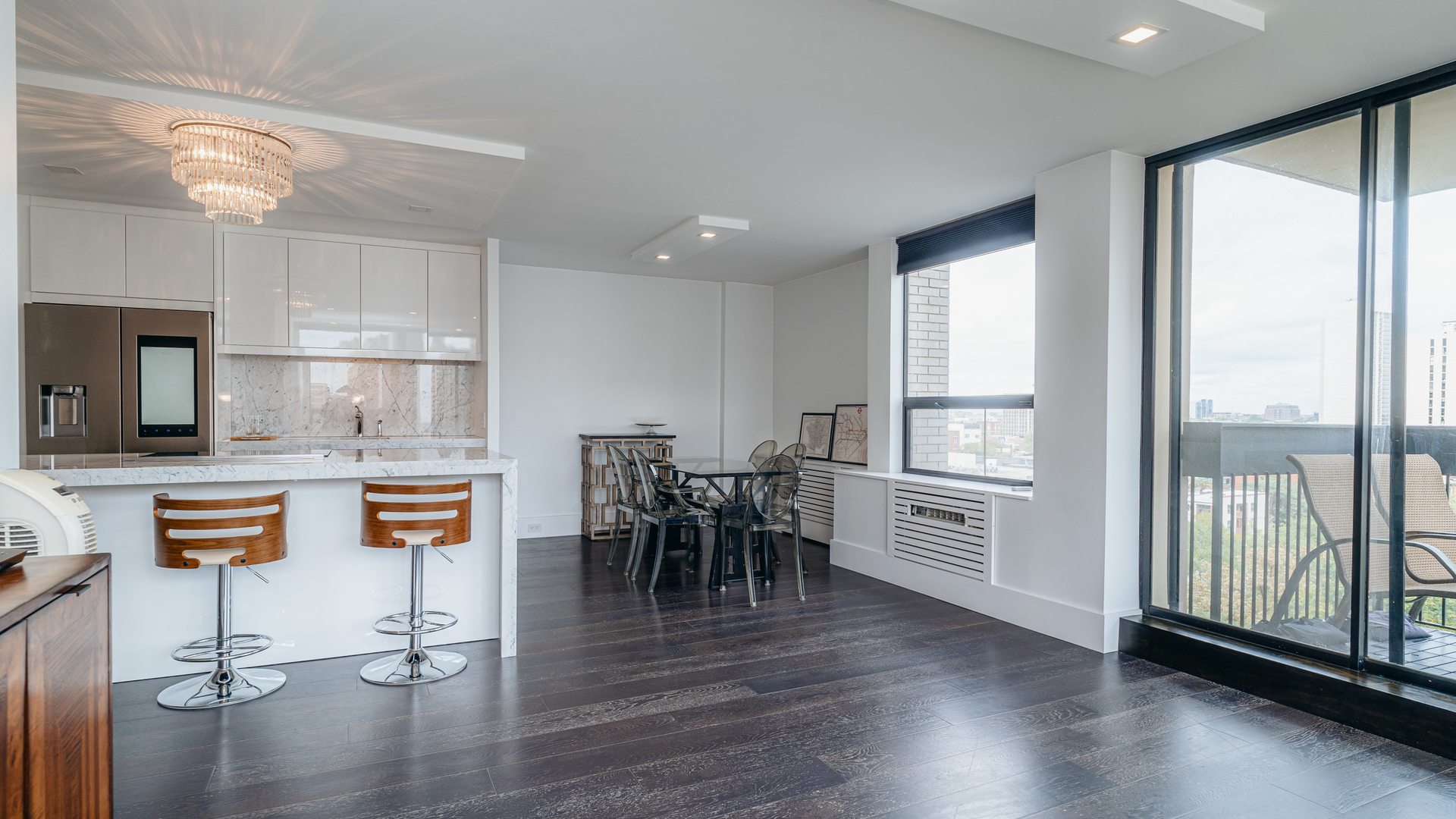 1360 N Sandburg Terrace Unit: 1102C