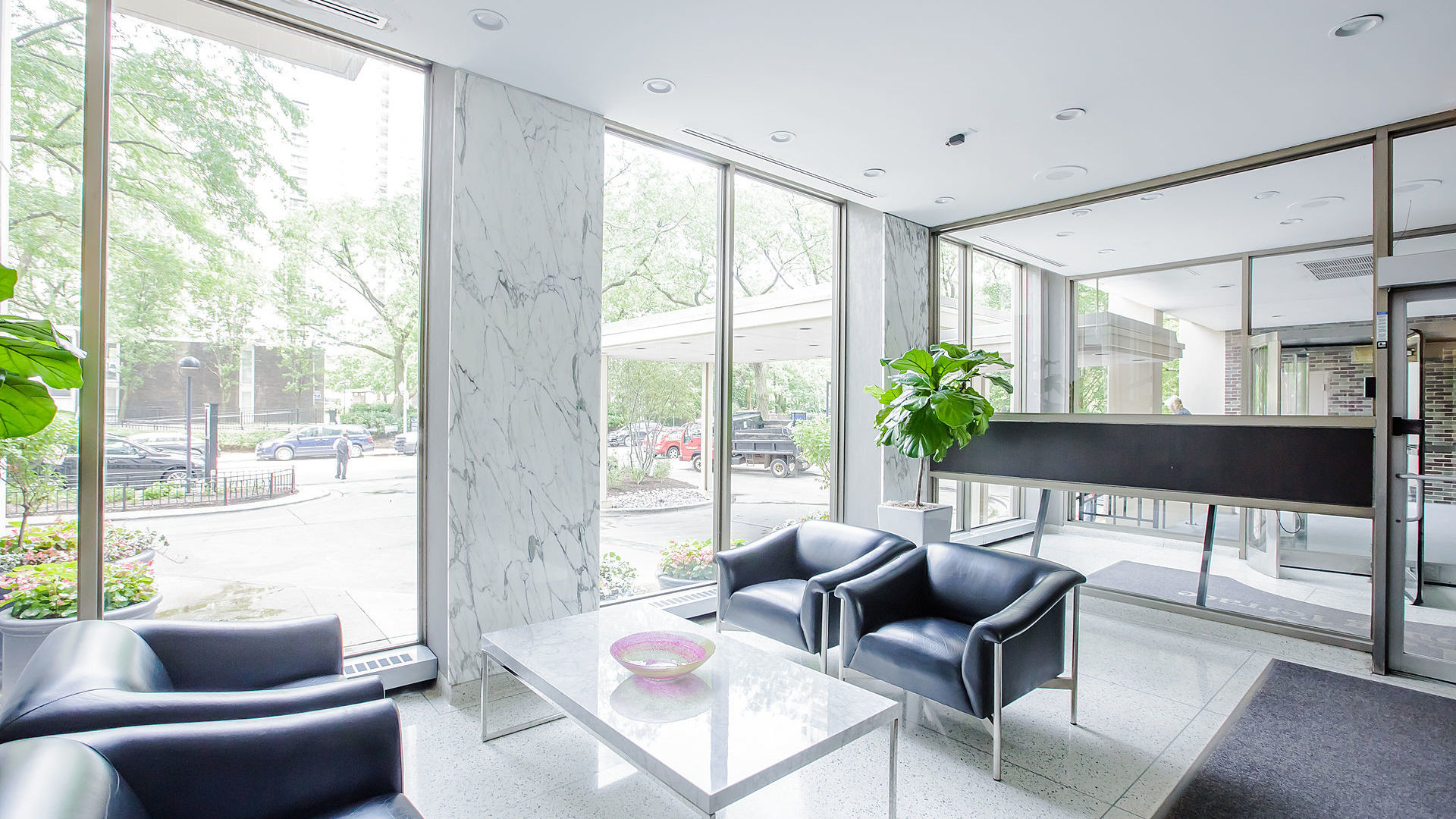 1360 N Sandburg Terrace Unit: 1102C