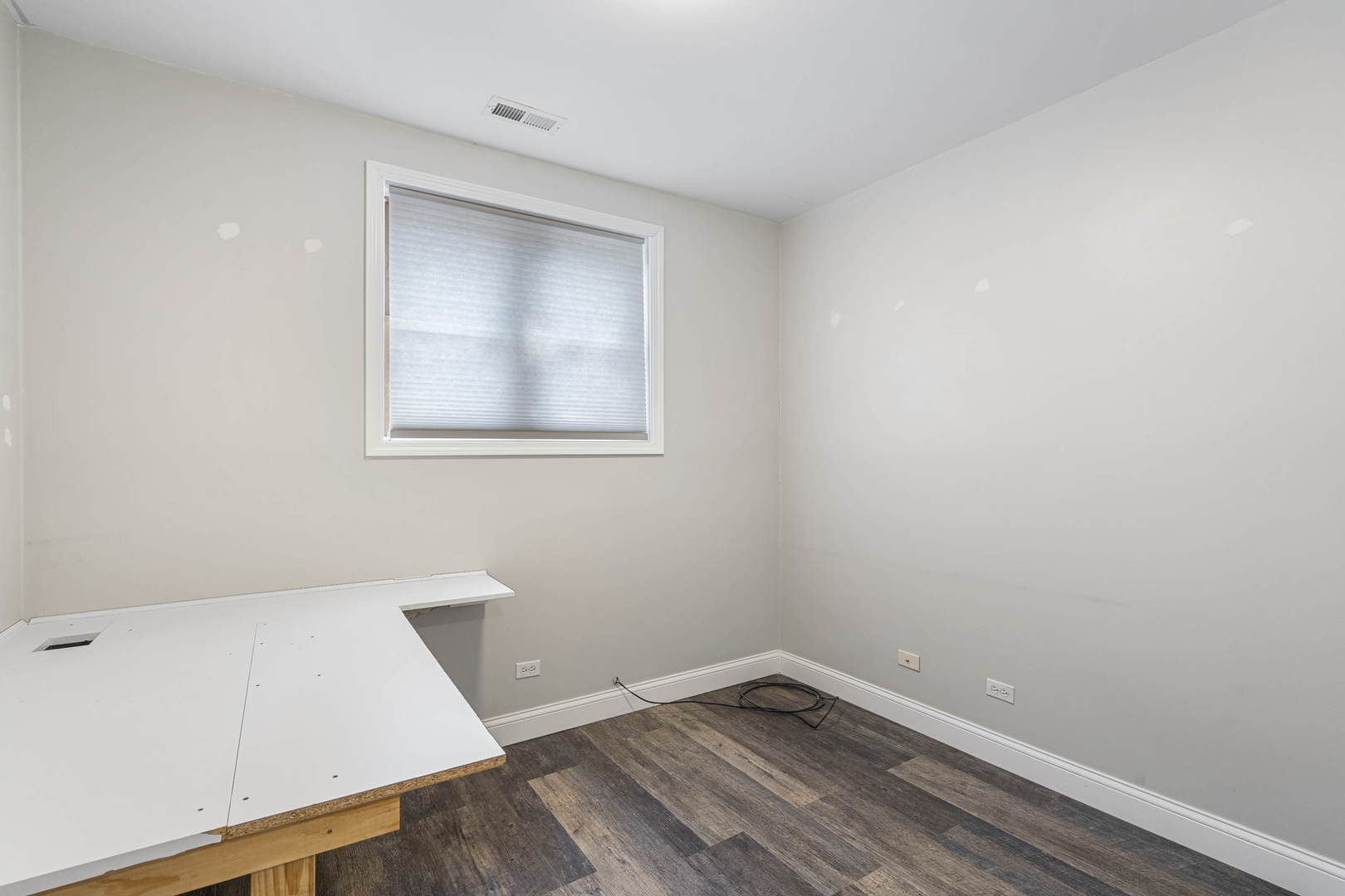 519 S Maplewood Avenue Unit: 1E