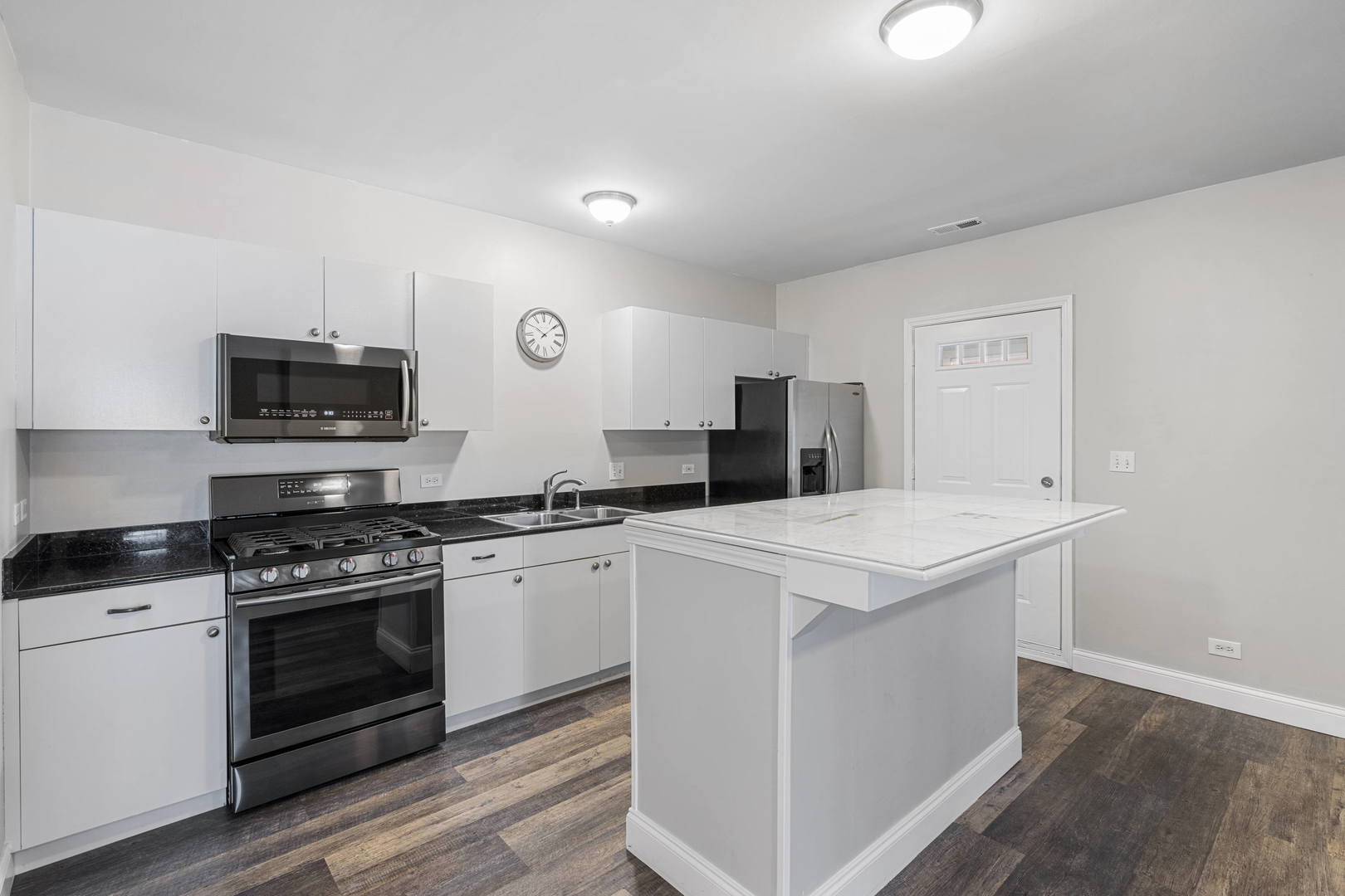 519 S Maplewood Avenue Unit: 1E
