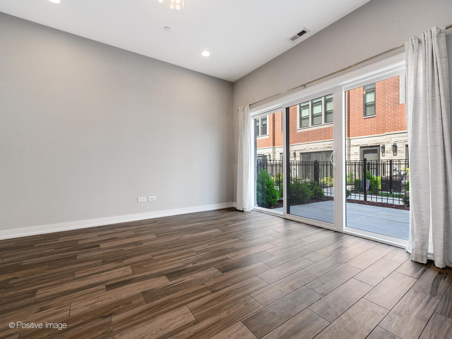2259 W Coulter Street Unit: 3