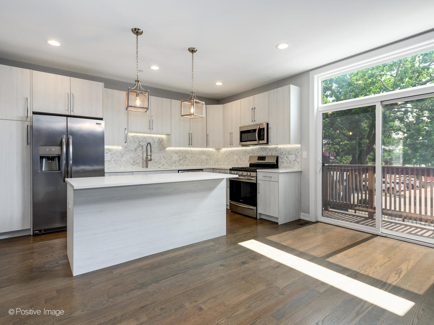 2259 W Coulter Street Unit: 3