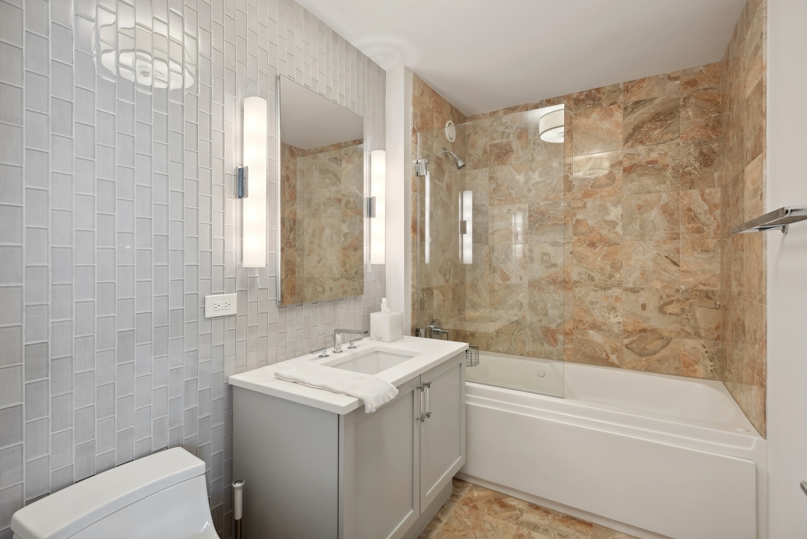 330 W Grand Avenue Unit: 2104