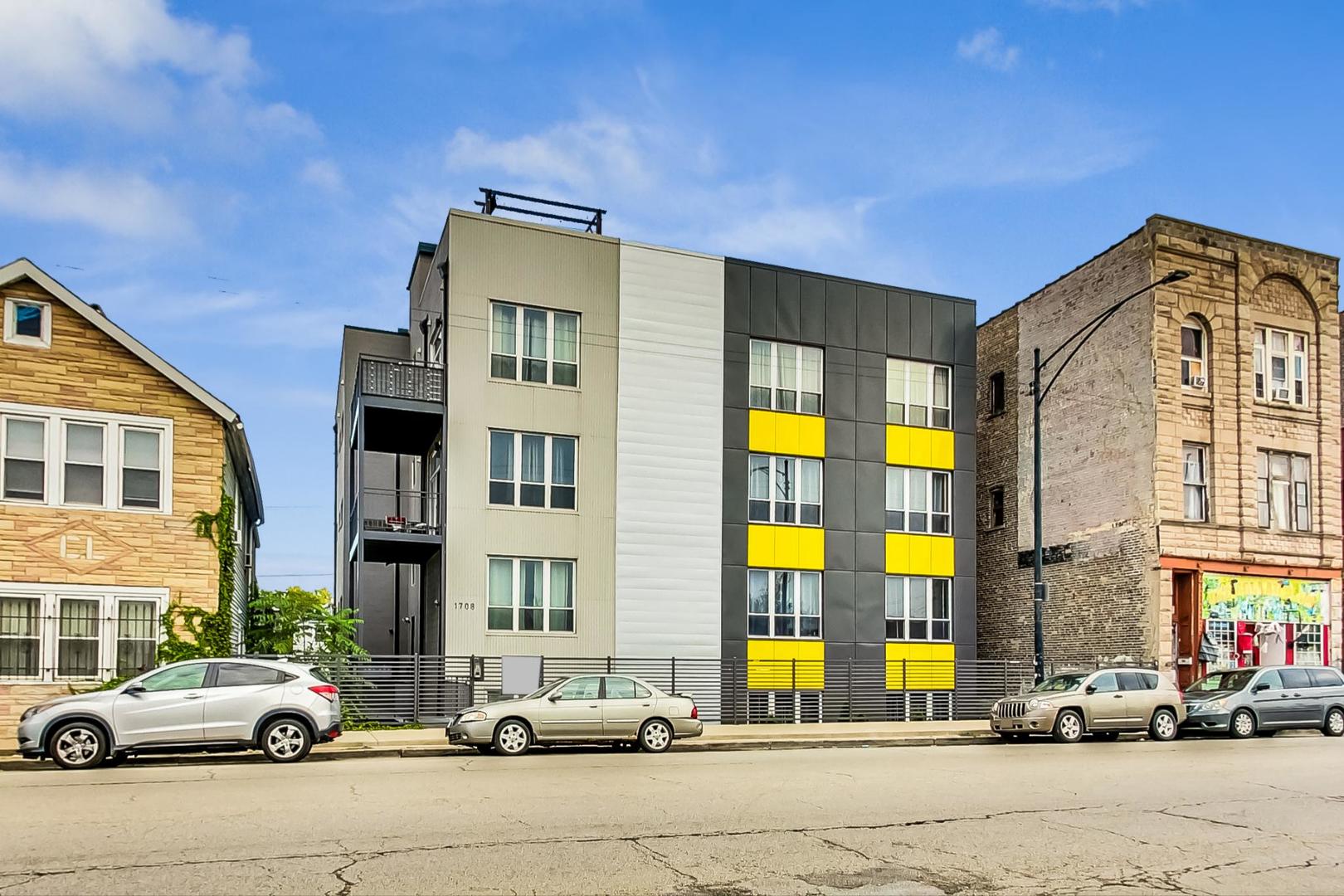 1708 W Cermak Road Unit: 1W