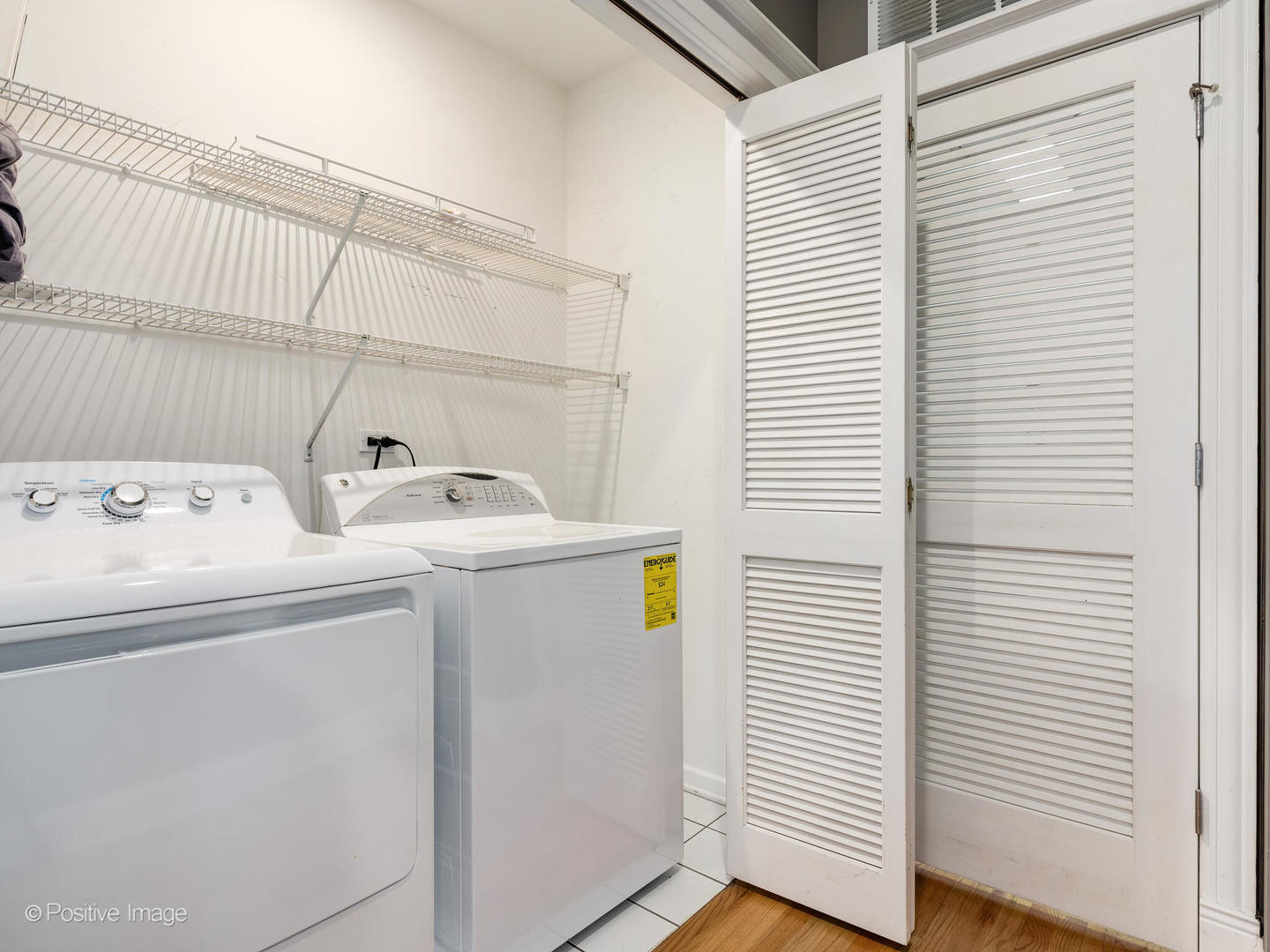3755 N Racine Avenue Unit: 3E