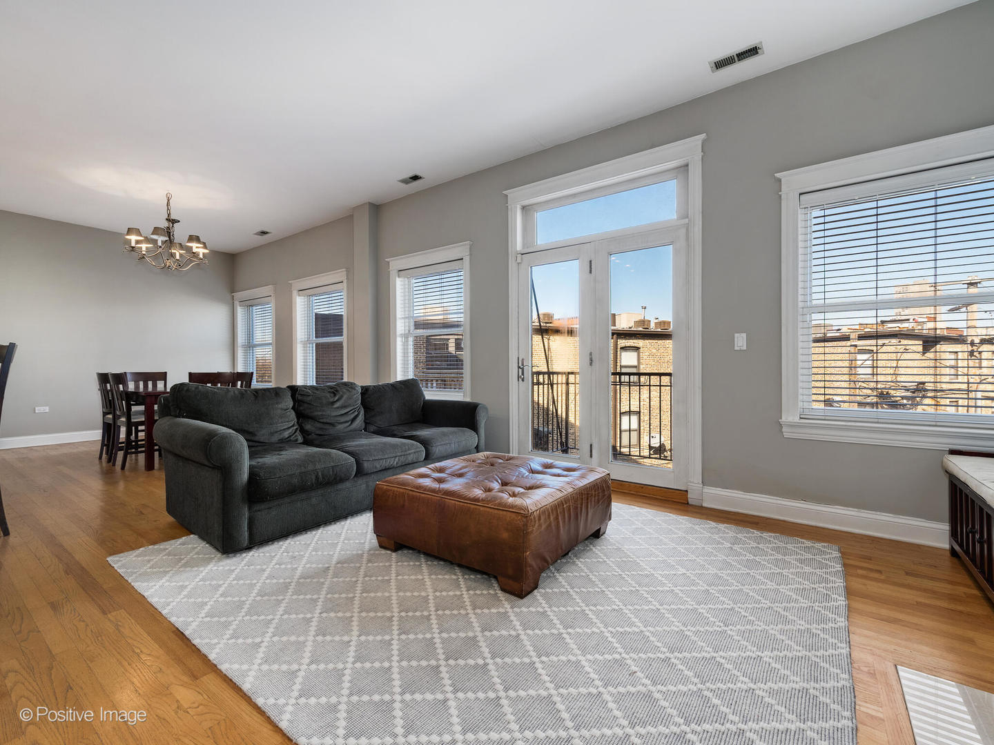 3755 N Racine Avenue Unit: 3E