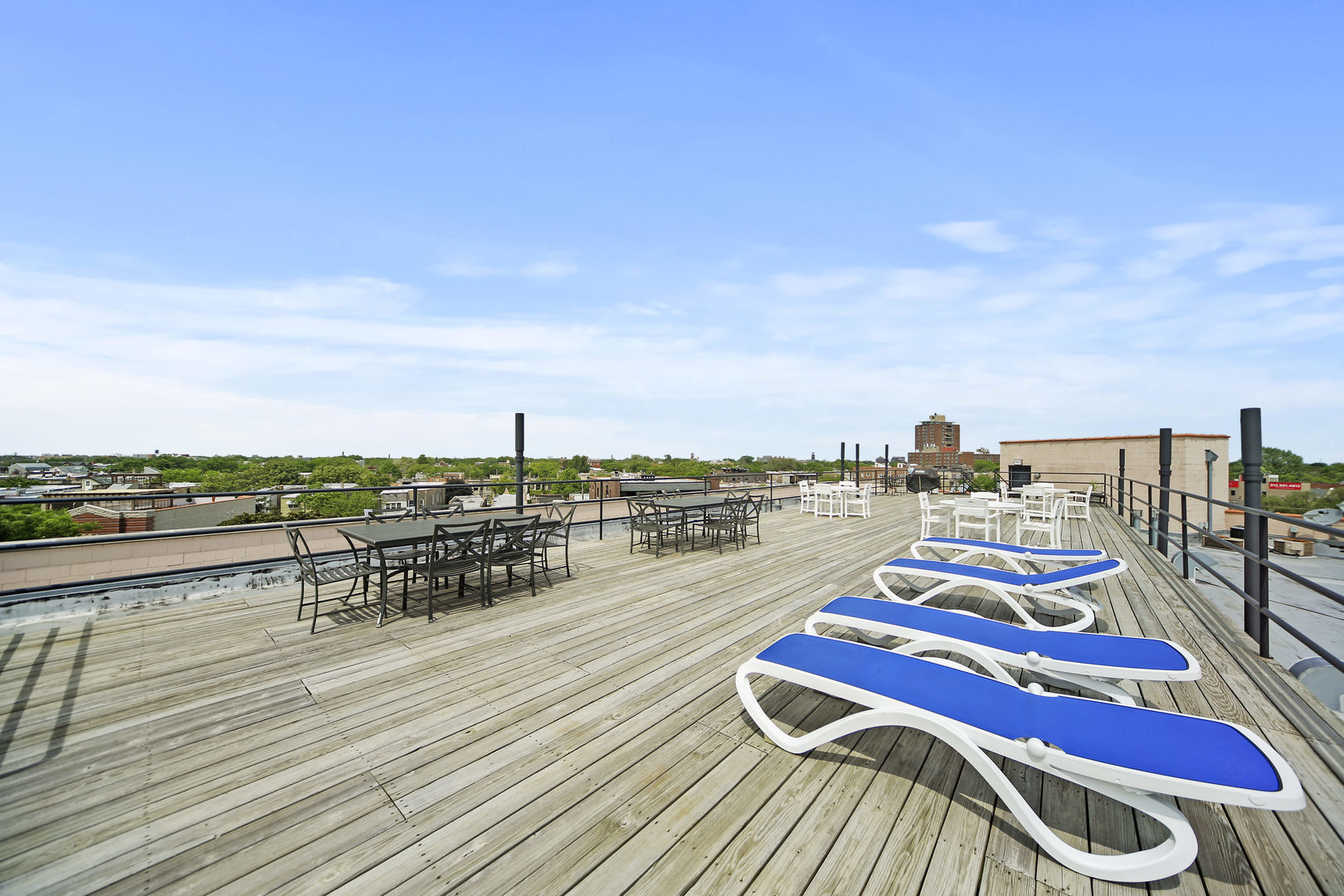 3755 N Racine Avenue Unit: 3E