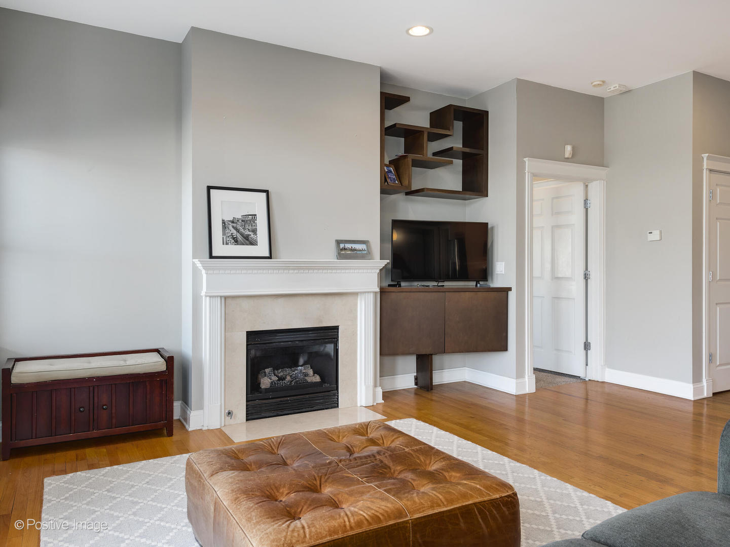 3755 N Racine Avenue Unit: 3E