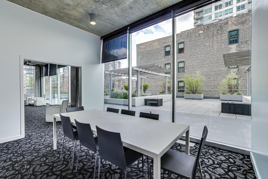 611 S Wells Street Unit: 2501