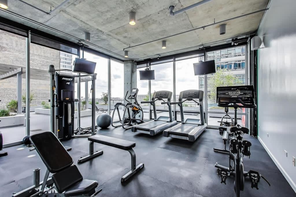 611 S Wells Street Unit: 2501