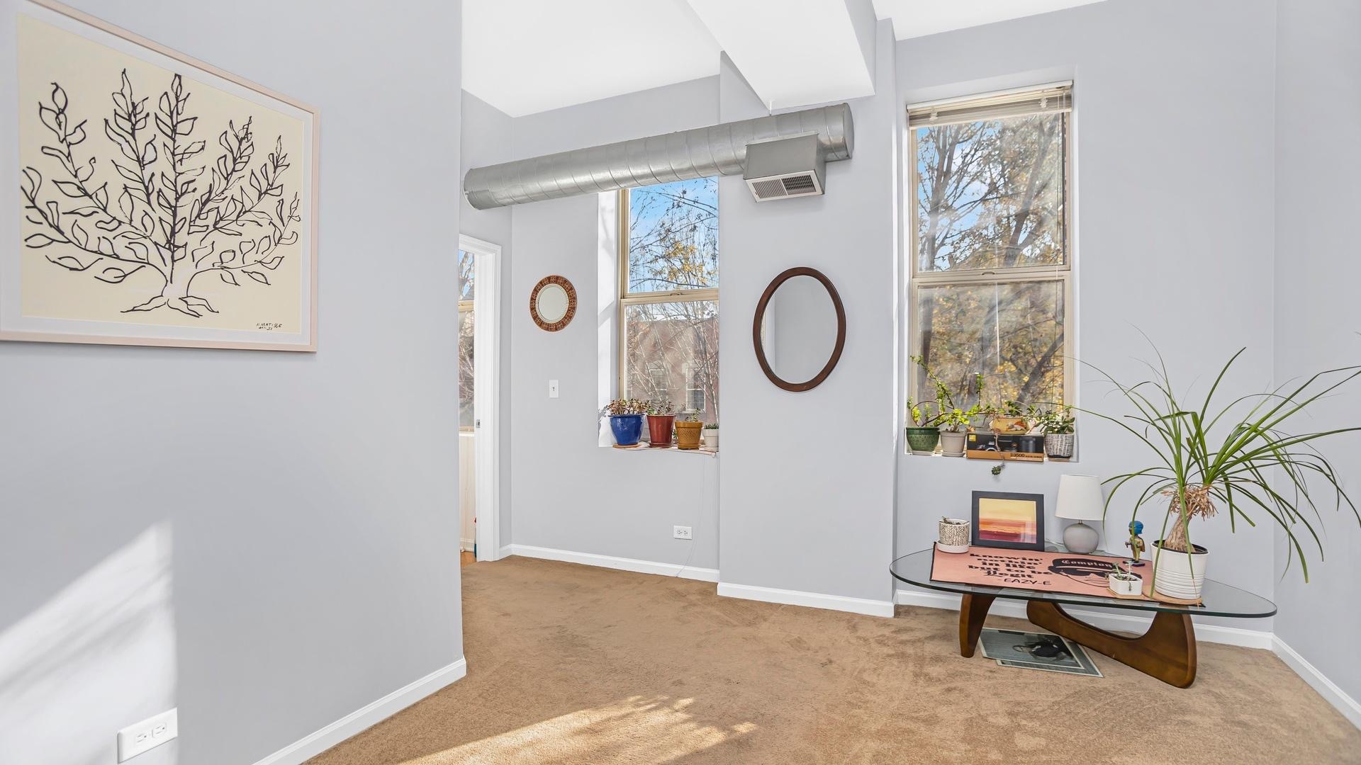 1418 W CORTEZ Street Unit: 4