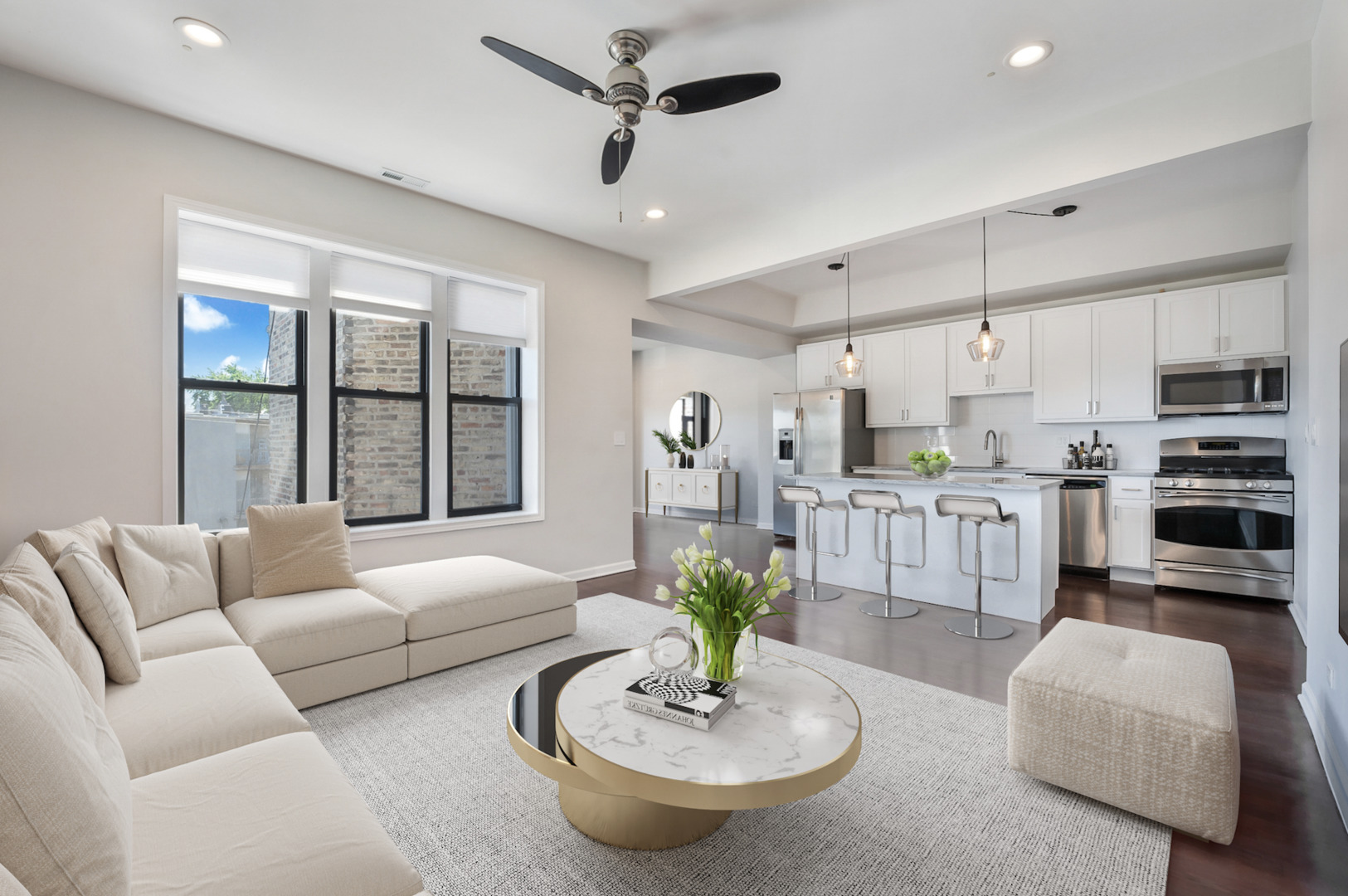 1523 N California Avenue Unit: 3N