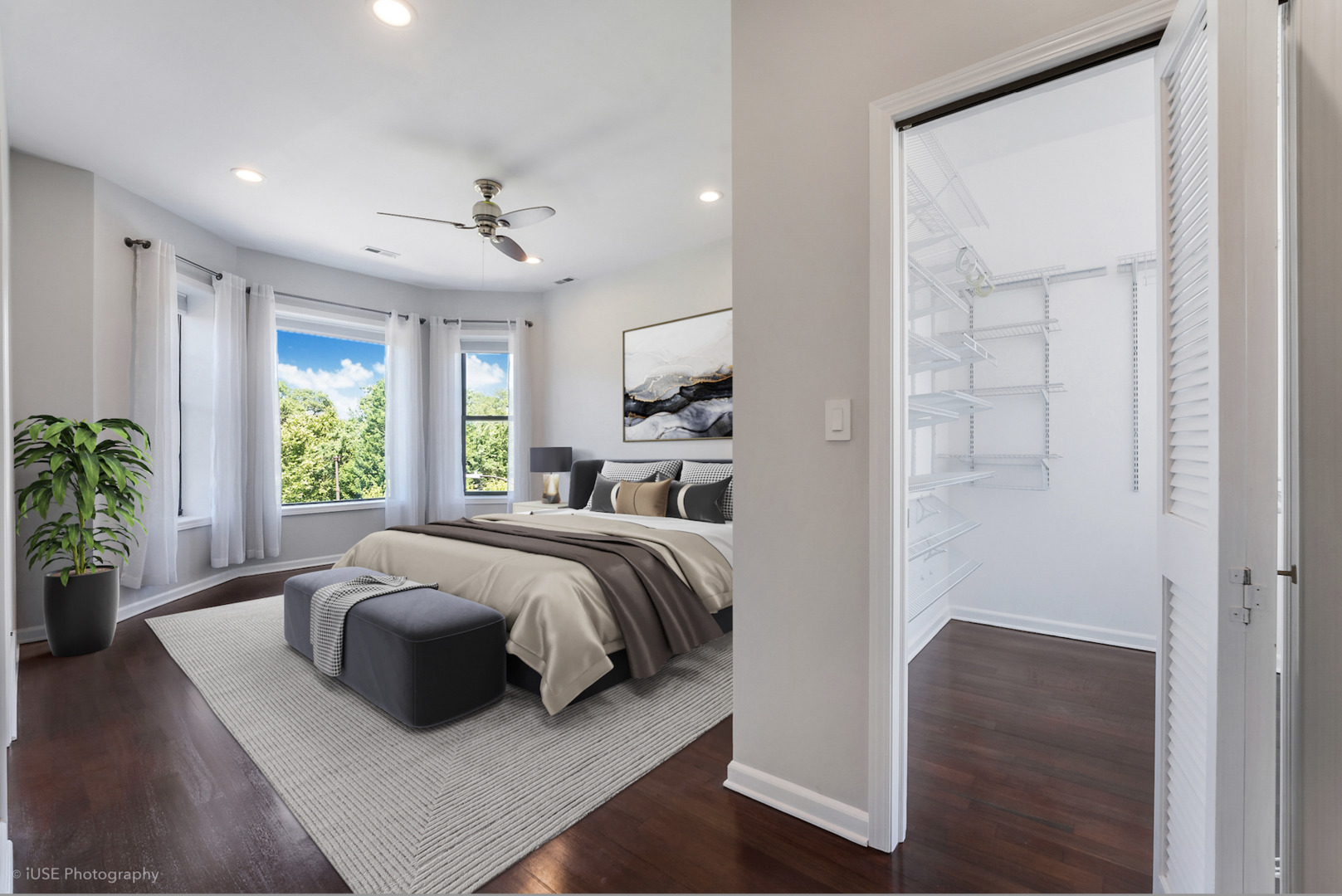 1523 N California Avenue Unit: 3N