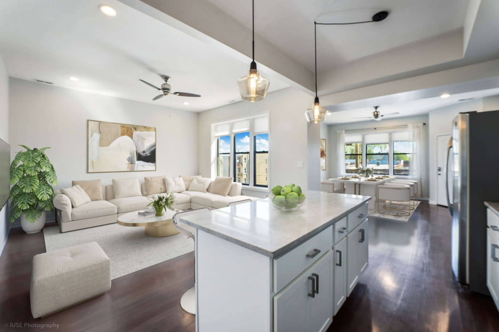 1523 N California Avenue Unit: 3N