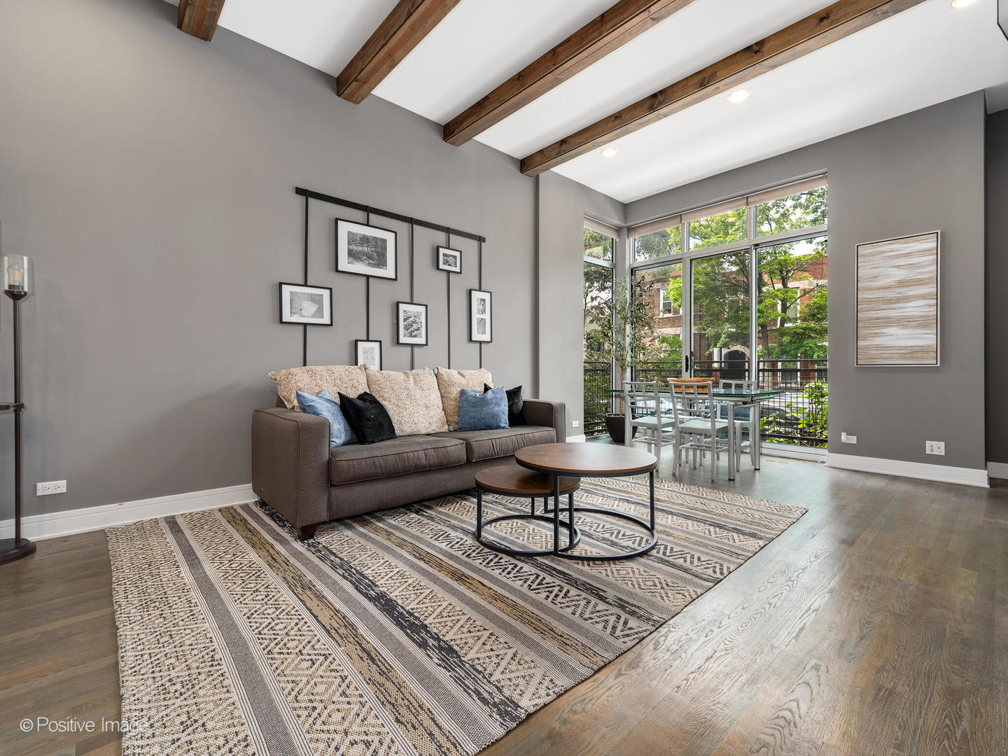 1723 W Le Moyne Street Unit: 101