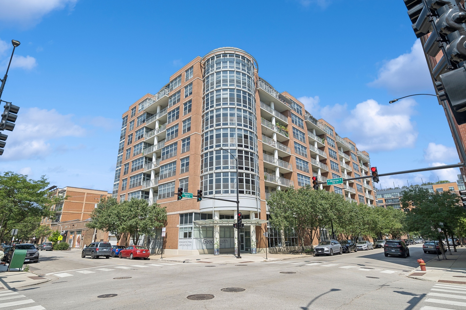 1200 W Monroe Street Unit: 314