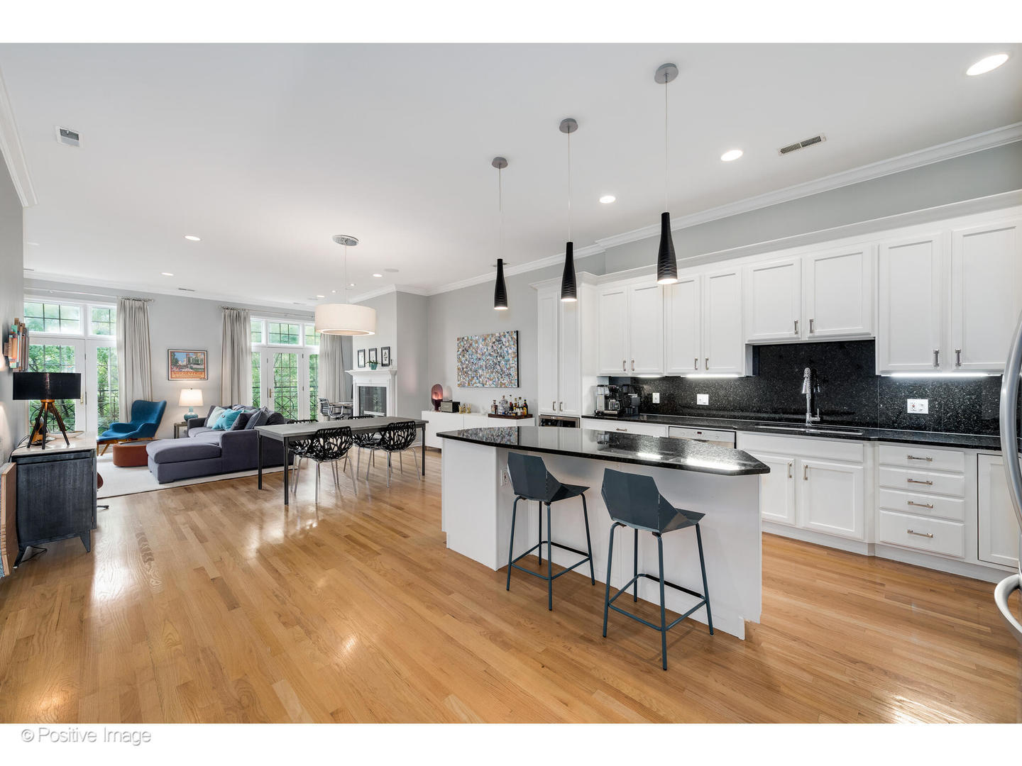 2846 N Southport Avenue Unit: 3S
