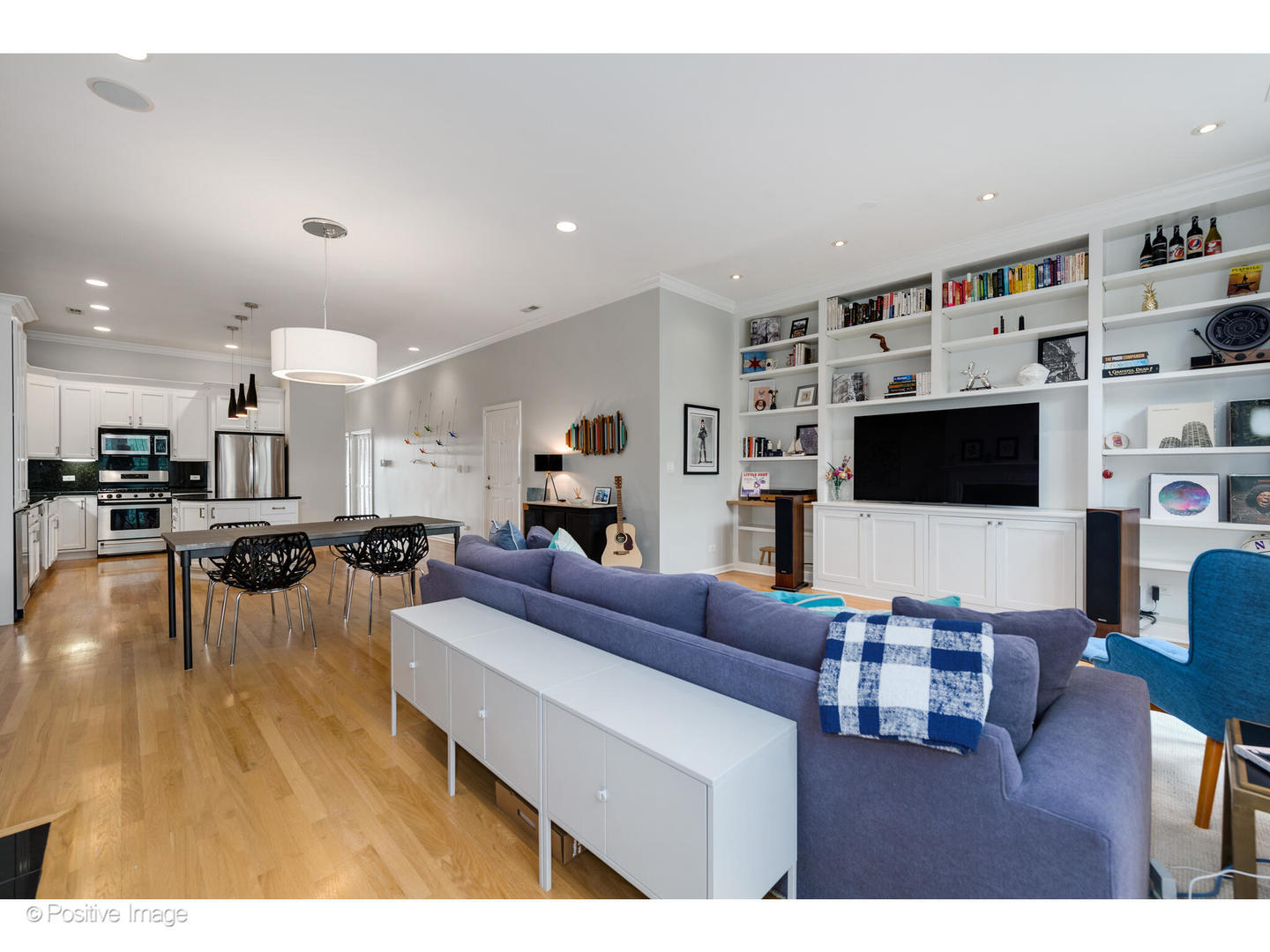 2846 N Southport Avenue Unit: 3S