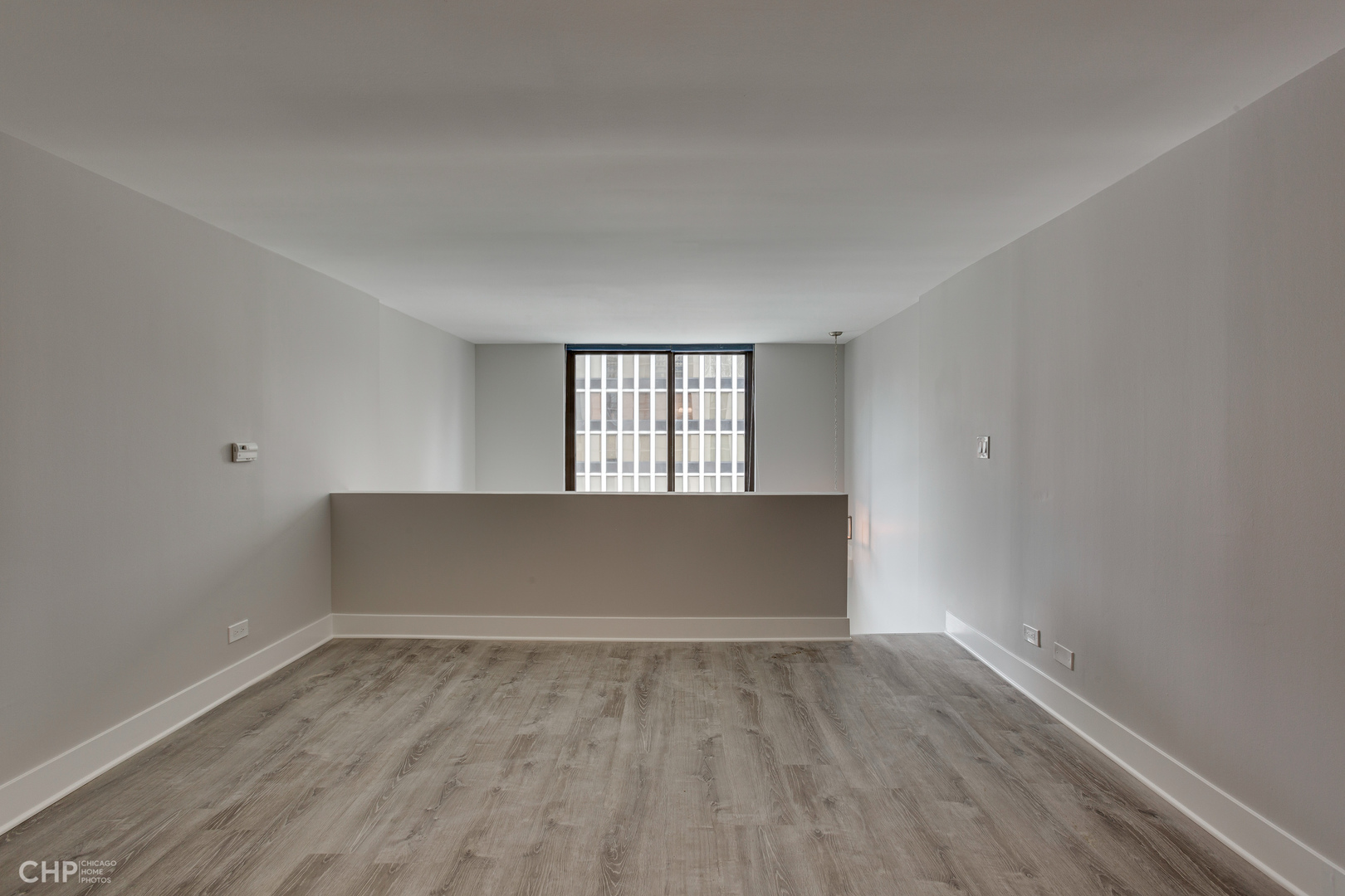 1221 N Dearborn Street Unit: 406N