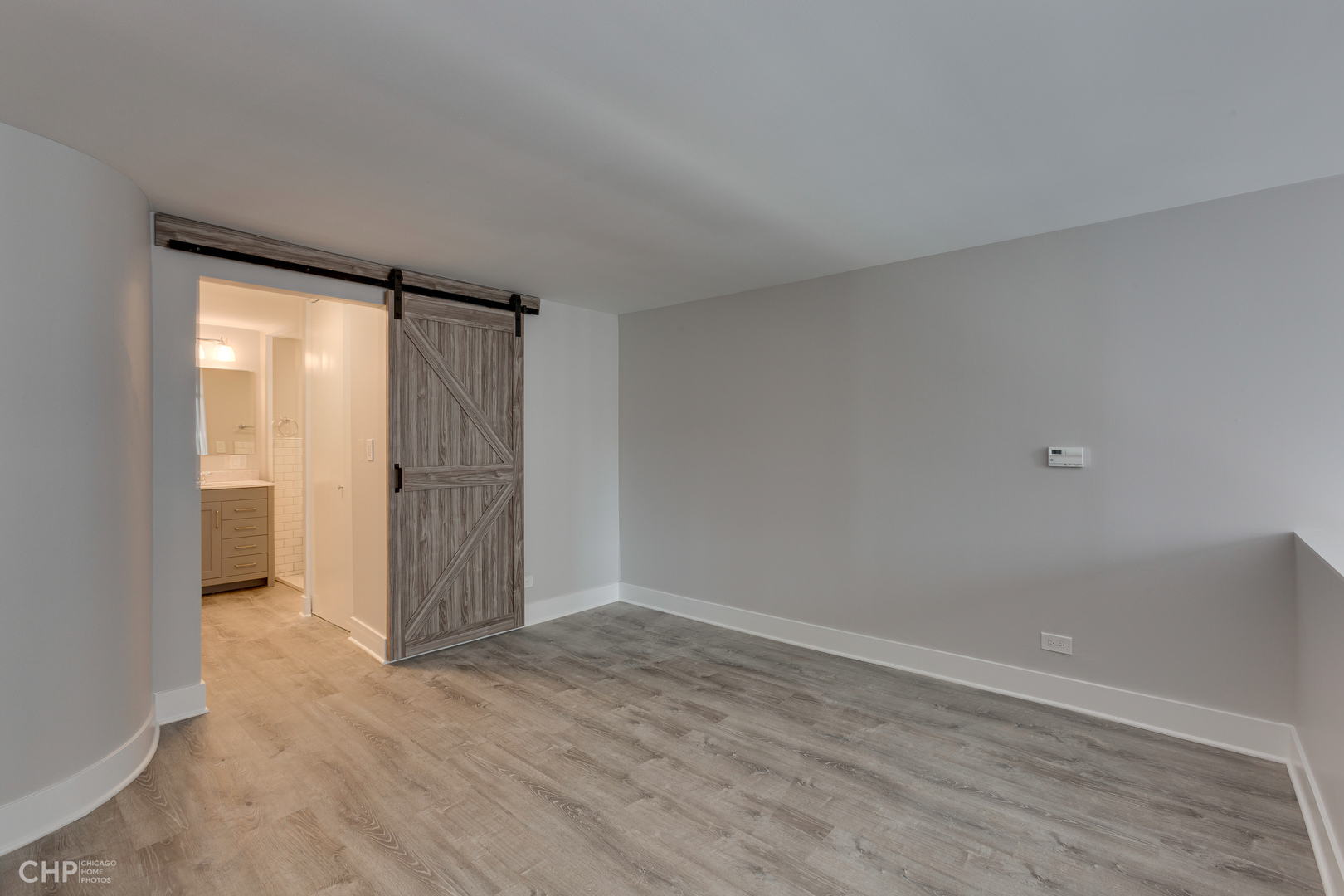 1221 N Dearborn Street Unit: 406N