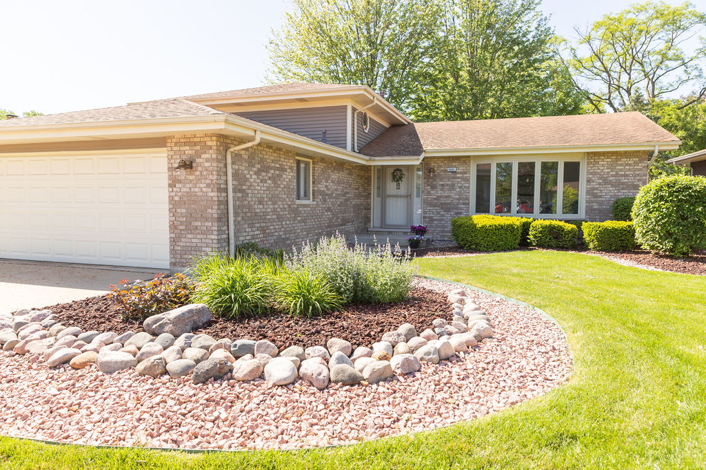 5331 Fawn Court