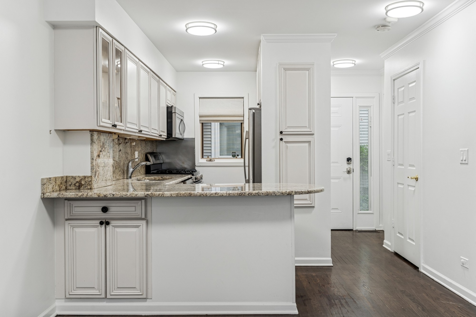 1443 W Wrightwood Avenue Unit: B