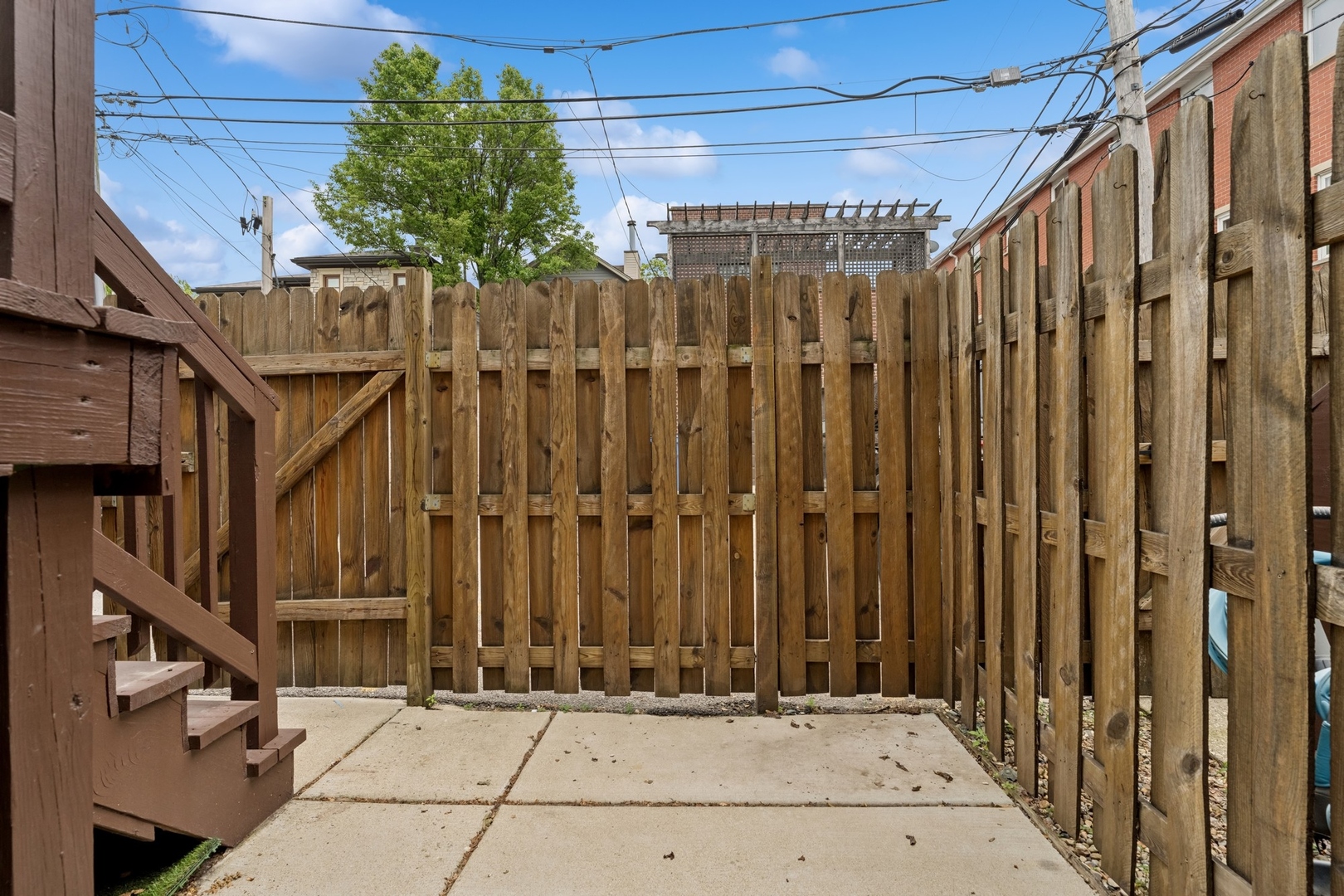 1443 W Wrightwood Avenue Unit: B