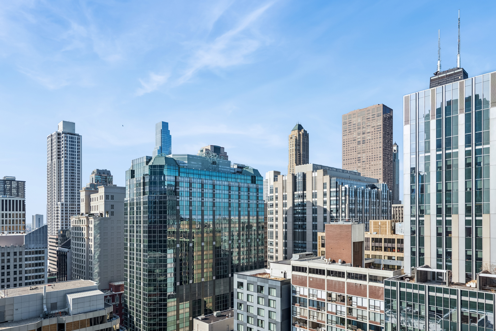 600 N Fairbanks Court Unit: 2805