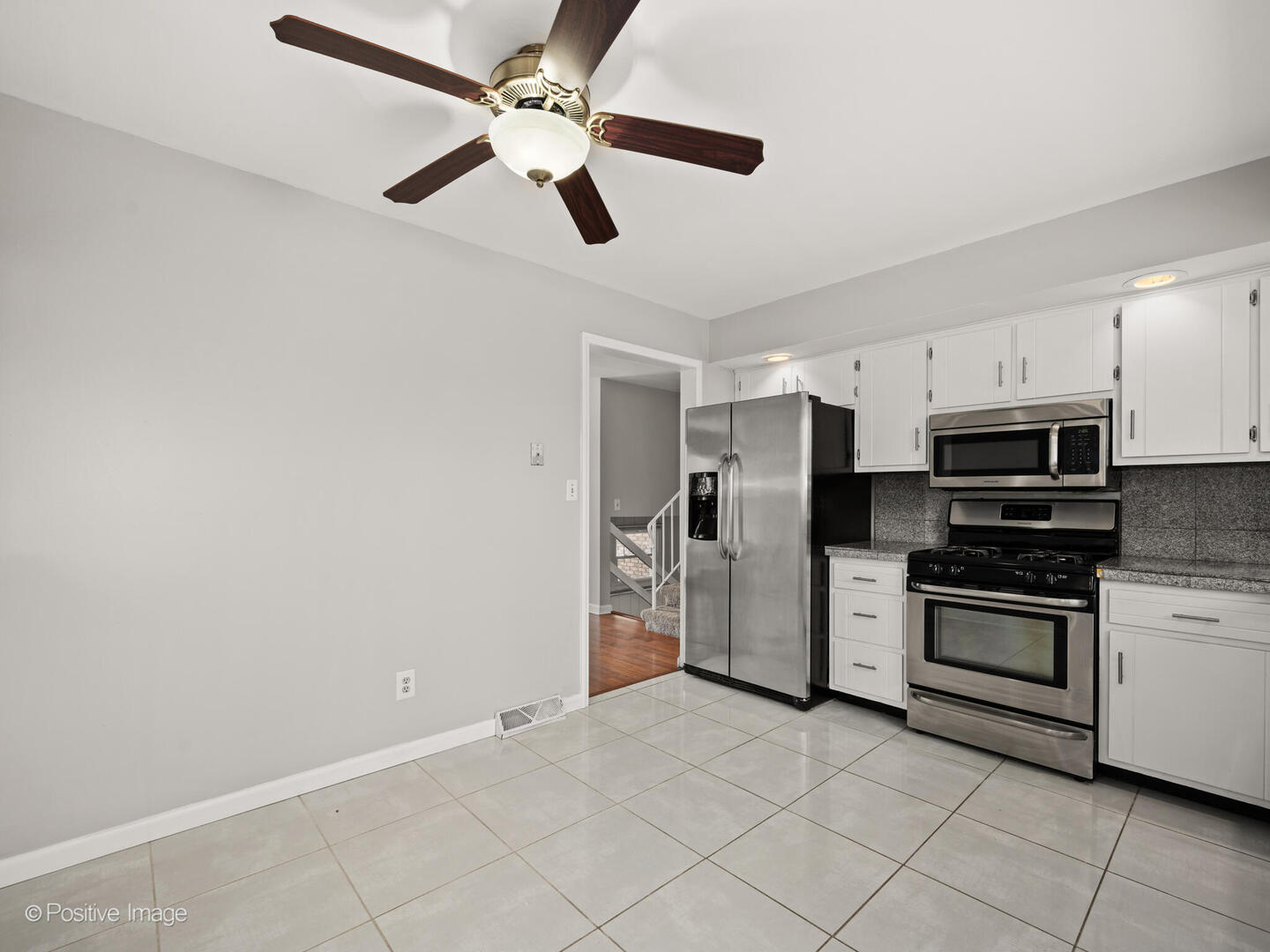 3208 Oakwood Drive