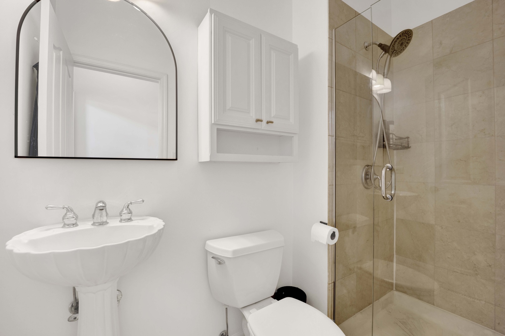 856 W Buckingham Place Unit: 3SW