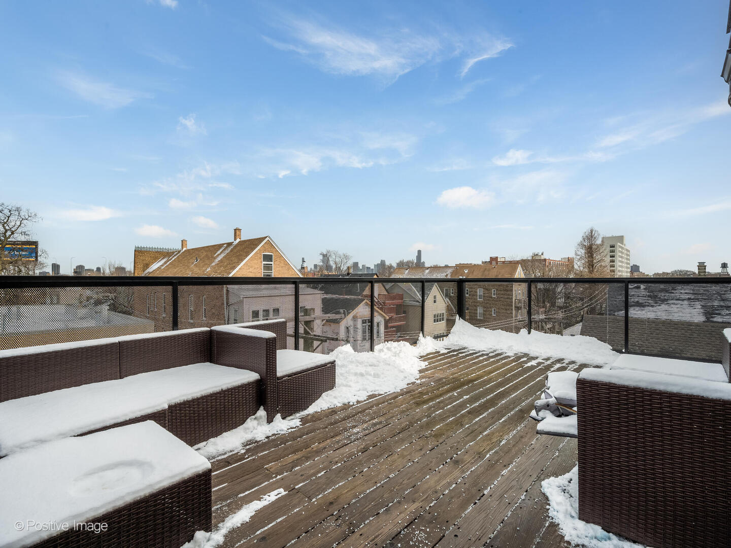 1849 N Hermitage Avenue Unit: 304