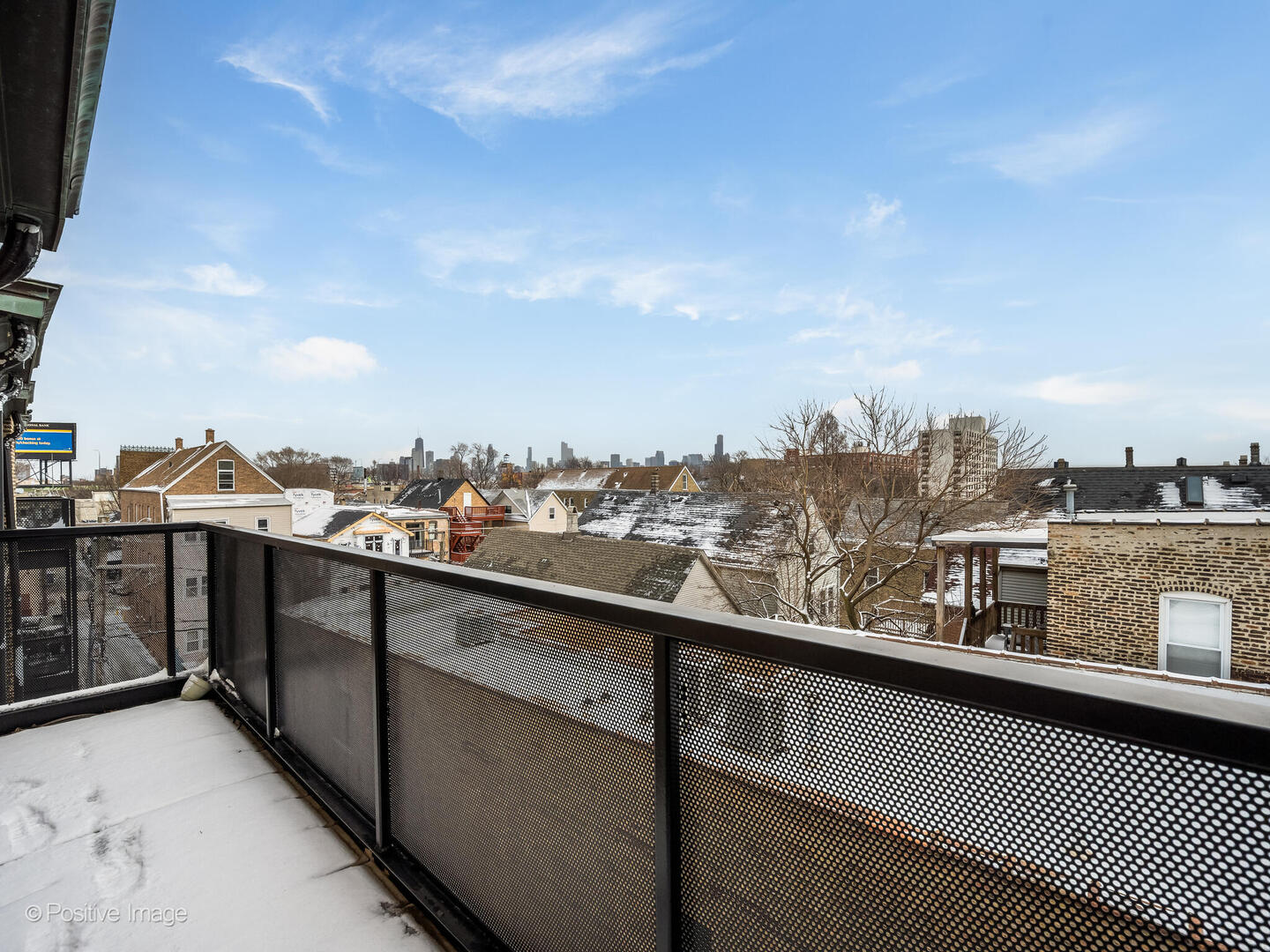 1849 N Hermitage Avenue Unit: 304