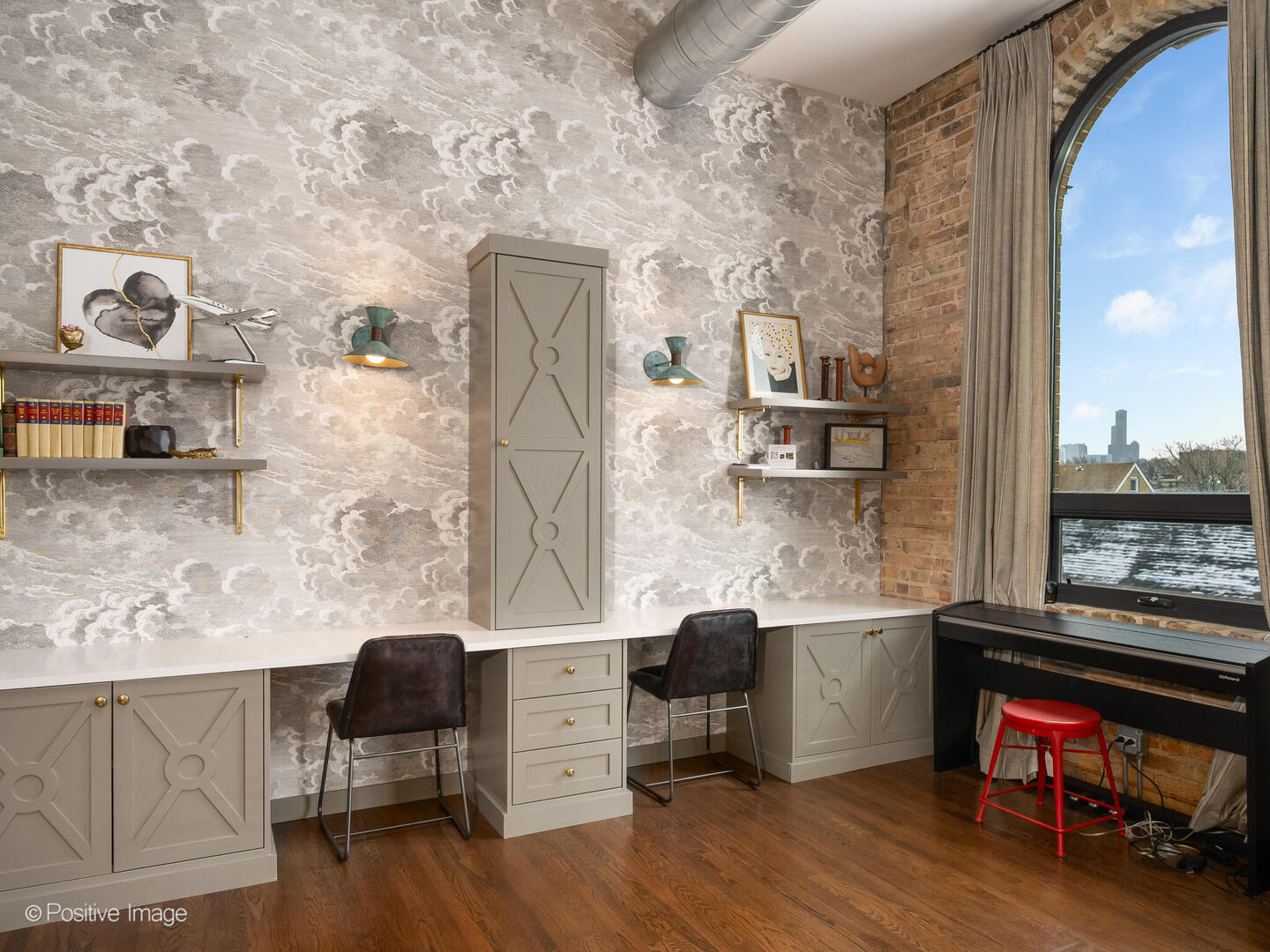 1849 N Hermitage Avenue Unit: 304