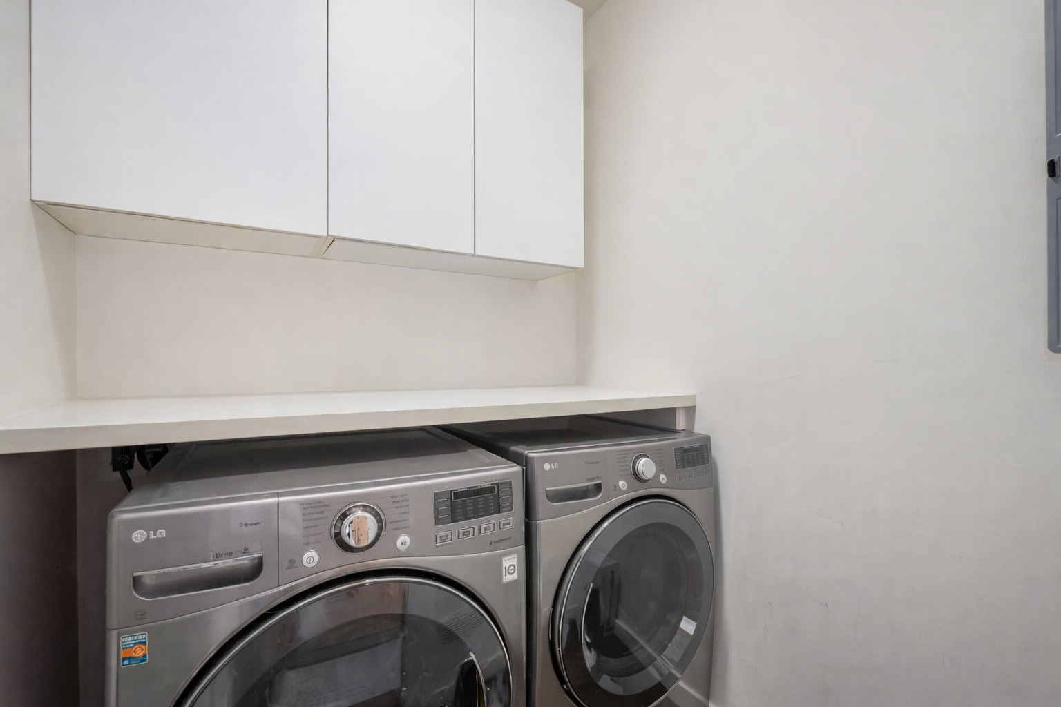 1849 N Hermitage Avenue Unit: 304