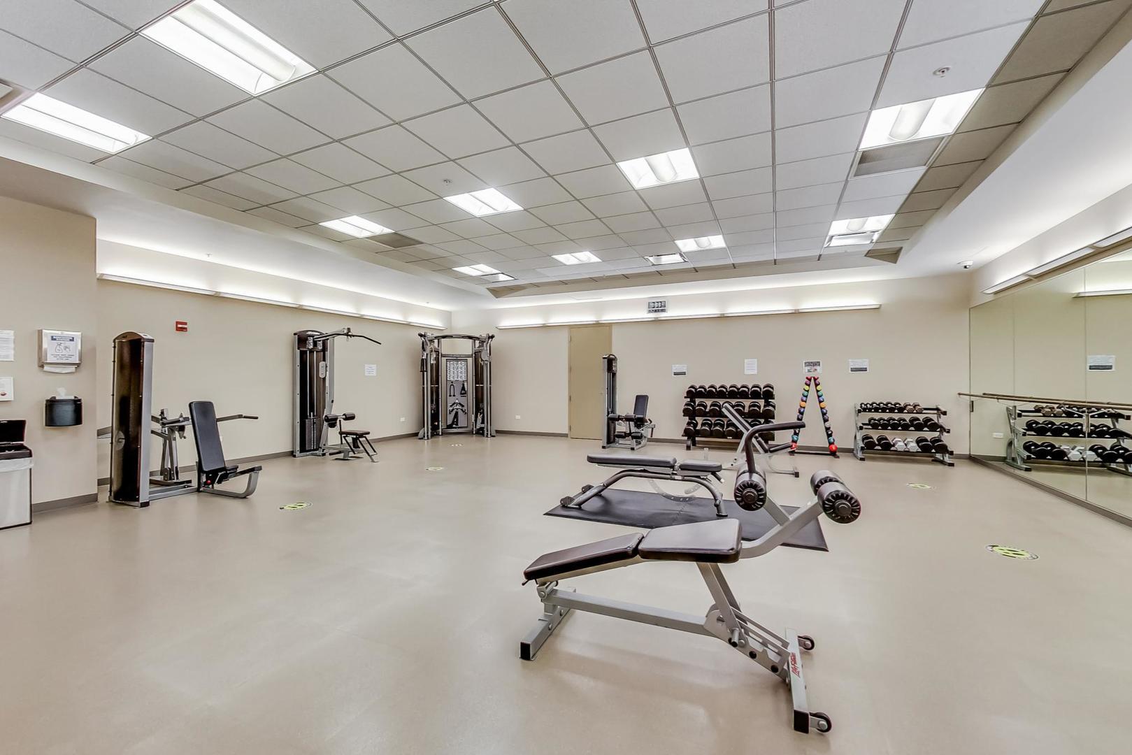 240 E Illinois Street Unit: 1511